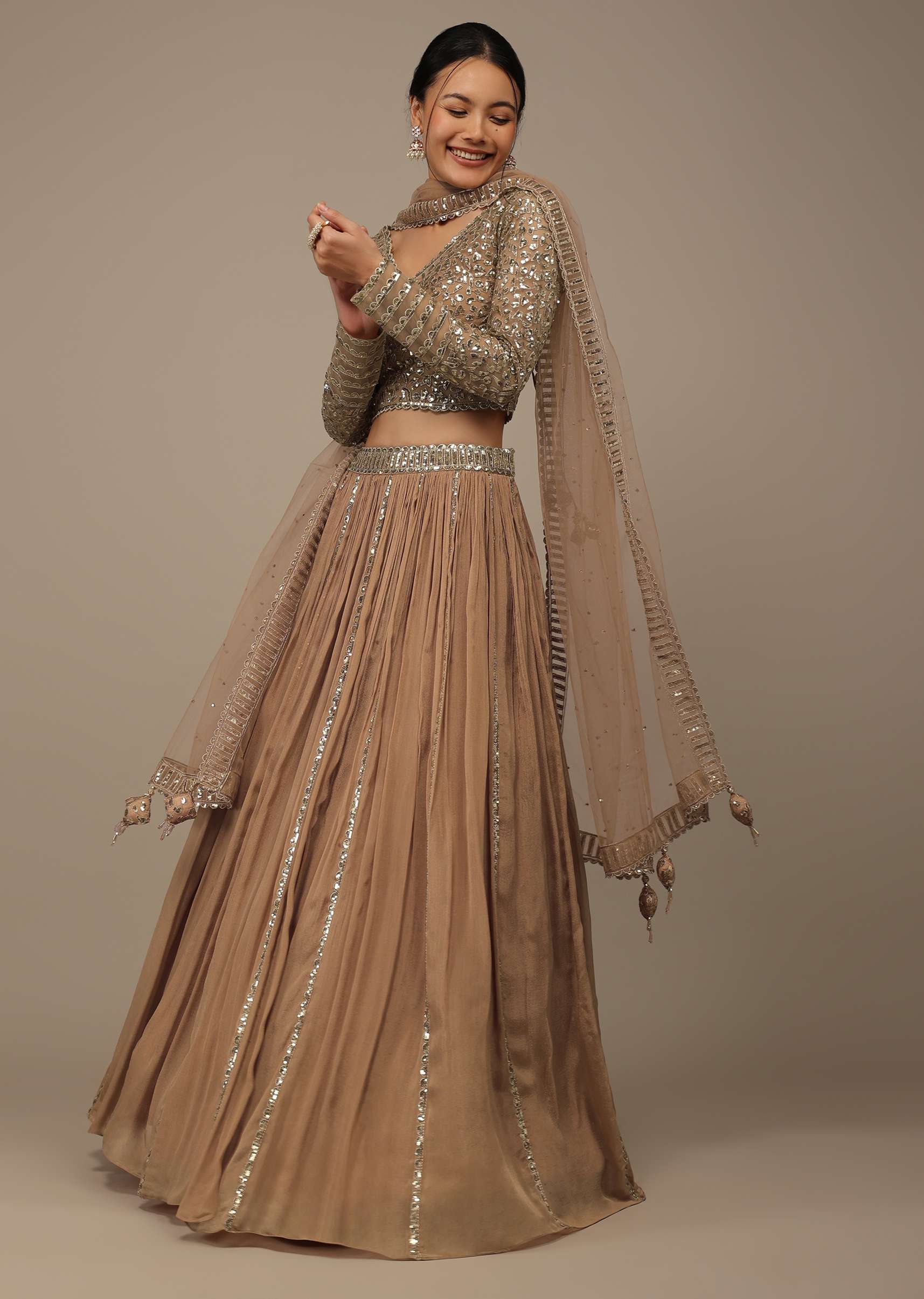 beige_festive_sequins_and_zari_embroidered_lehenga-sg145139_6_2cf7a2f1-2ae9-424b-a605-101e416ec663.jpg