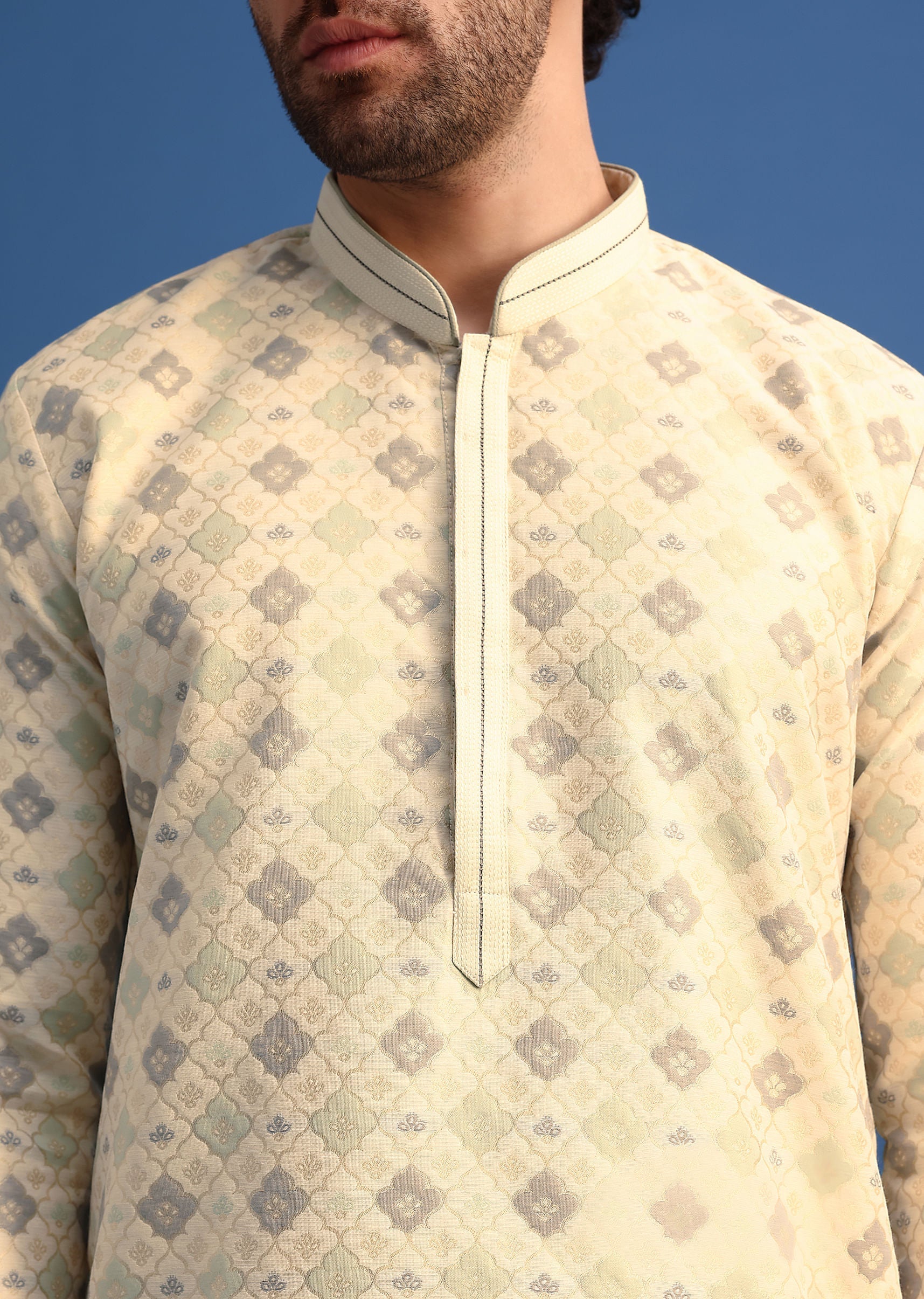 beige_foil_print_kurta_set-sg246200_1_621c1489-6a98-459f-8443-160a997b7089.jpg