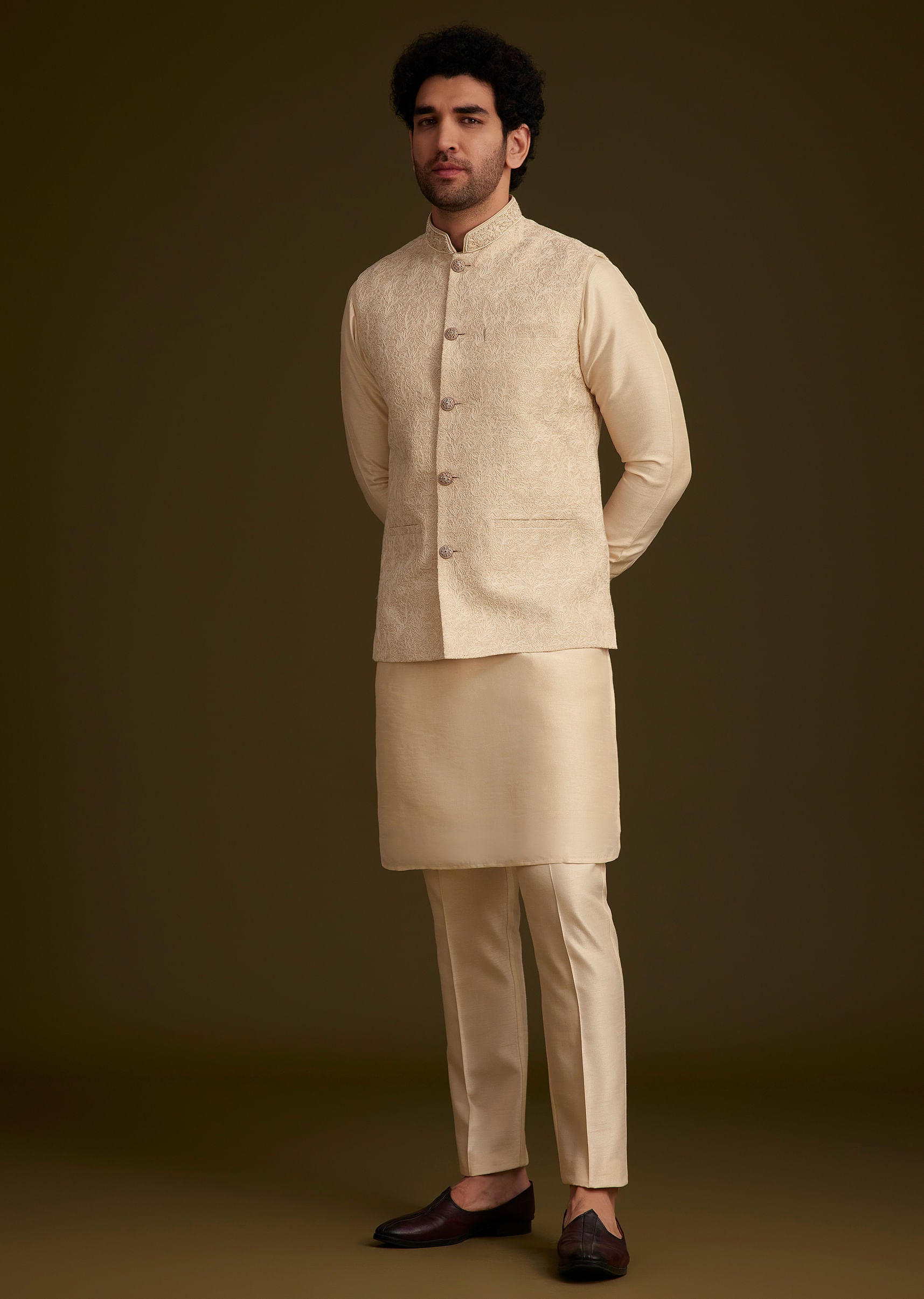 beige_jacquard_nehru_jacket_set-sg270223_5_d6576622-4b87-4864-9d9d-61406ee7a5bb.jpg