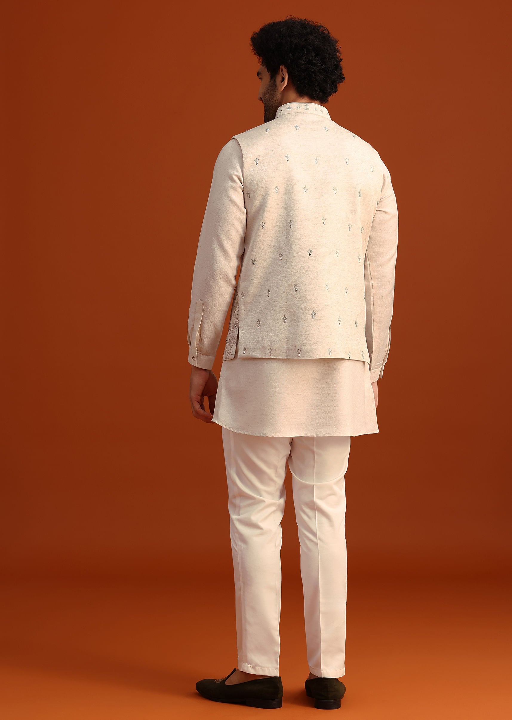 beige_linen_silk_jacket_kurta_and_jacket_set_with_aari_work-sg263847_3_dfdf611f-cfba-4ccb-87c3-4d47929b6537.jpg