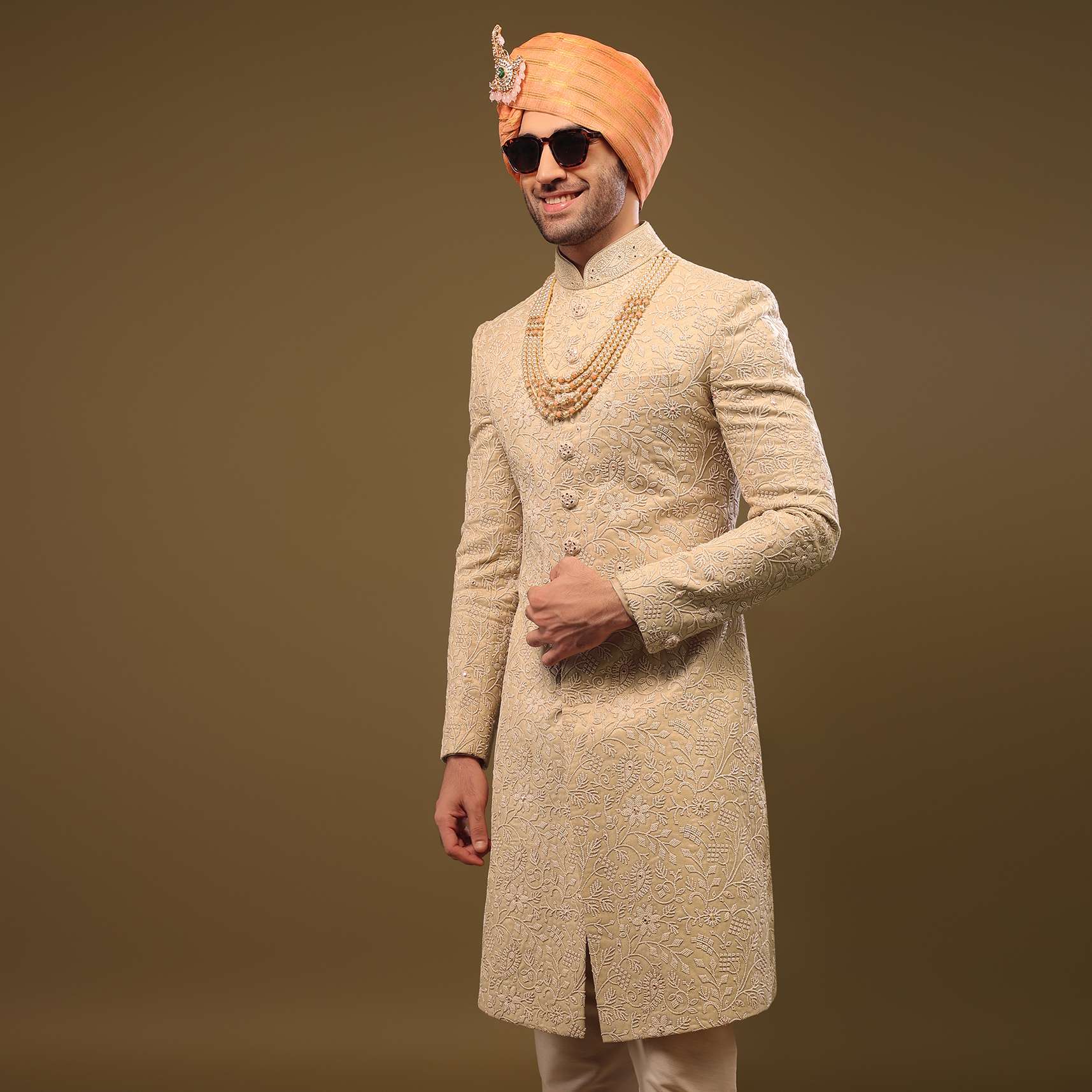 beige_lucknowi_sherwani_set-sg127826_9_f8245886-a398-4ff1-90c4-2e9b3e4f754b.jpg