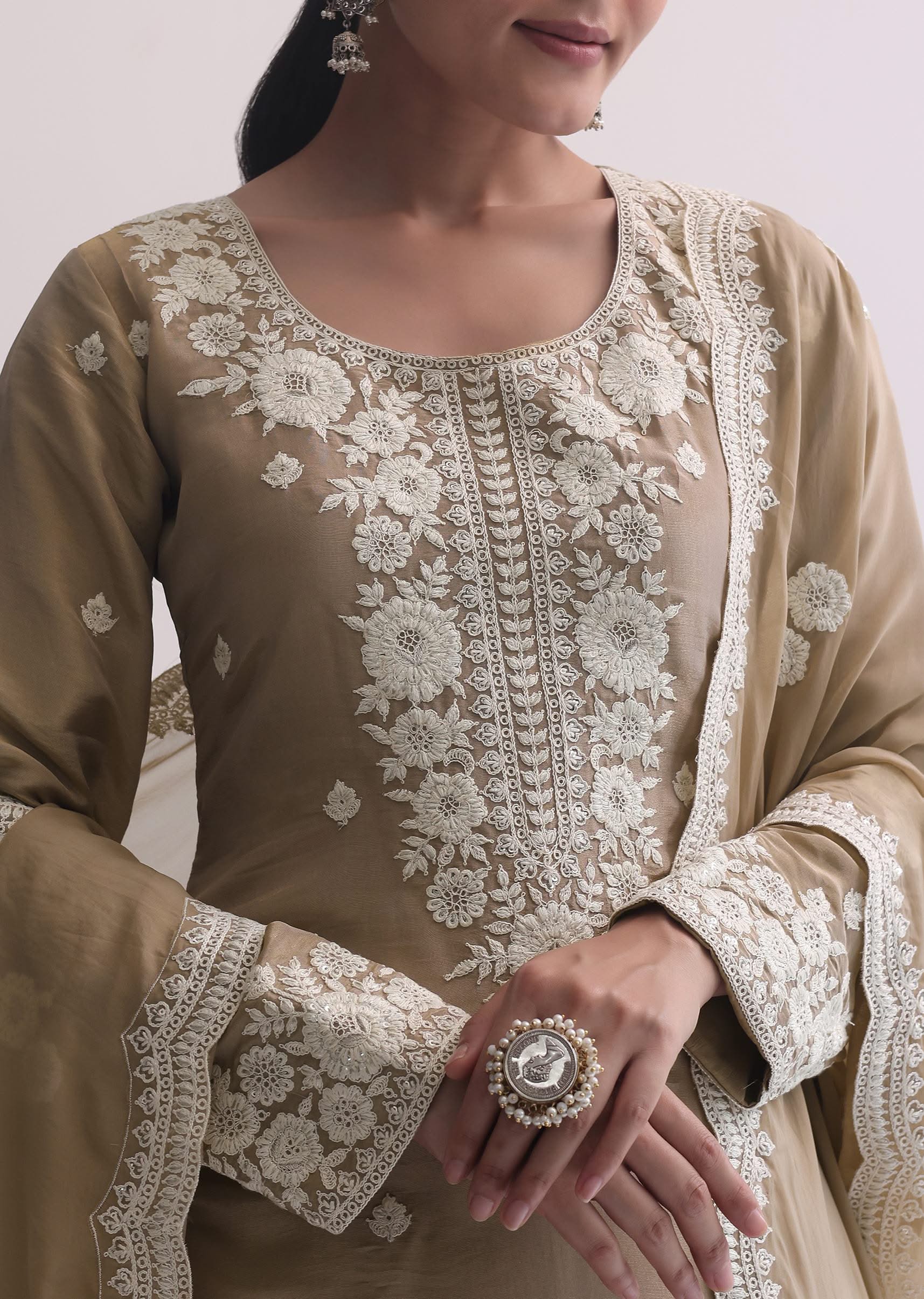 beige_resham_threadwork_embroiderd_kurti_pant_set_in_organza-sg222429_4_e77ef025-6fa0-4cbf-8d08-a07a0e3bdb7b.jpg
