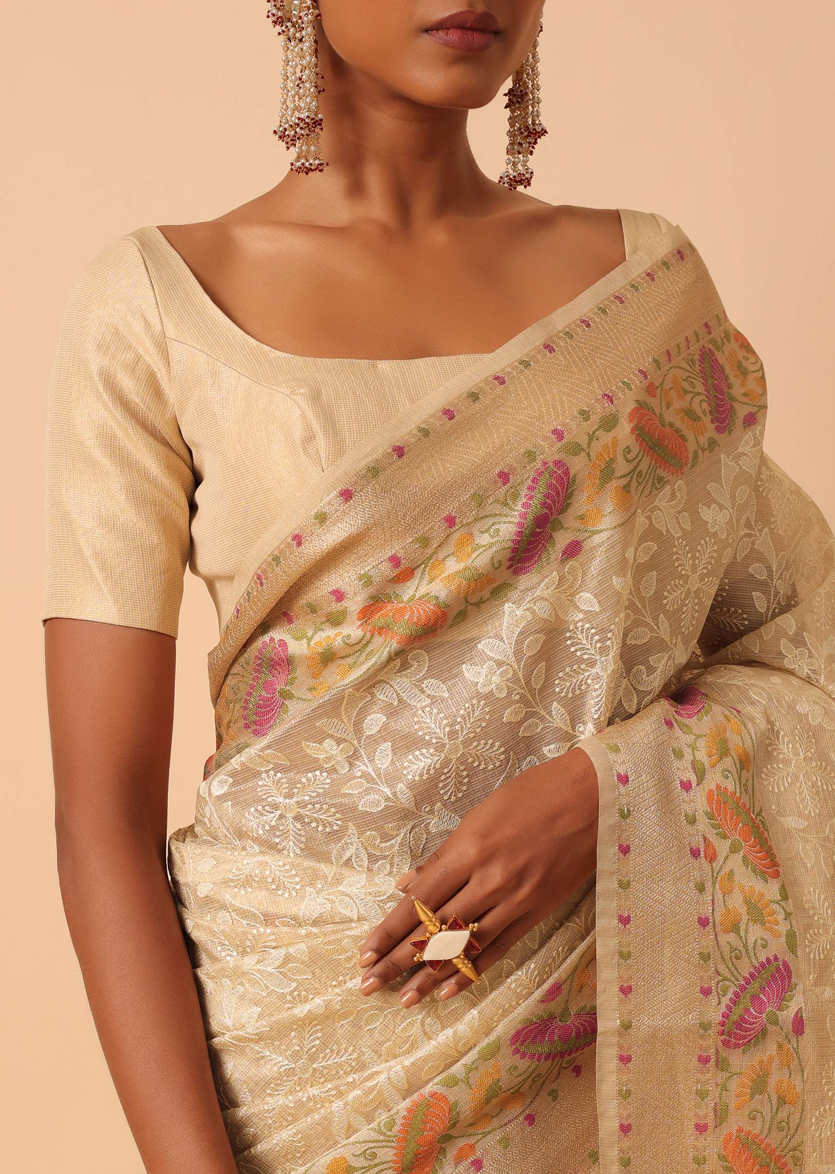 beige_saree_in_kora_silk_with_floral-sg189892_5_6301b428-1b23-46be-8431-f0b1e6ee69ca.jpg