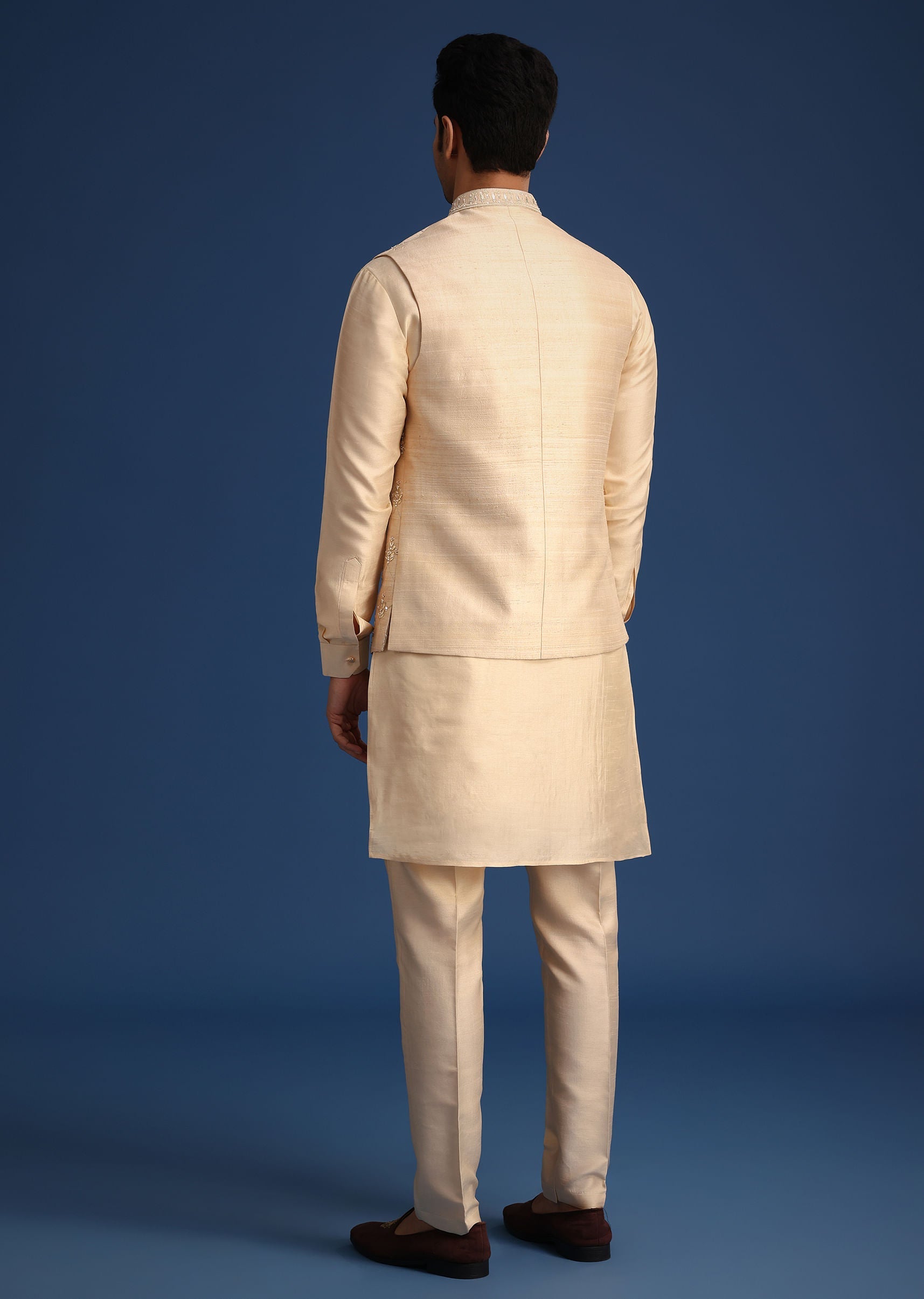 beige_silk_zardozi_work_jacket_and_kurta_set-sg259701_2_5814fa21-9c19-43a7-9daa-ed4997323ba2.jpg
