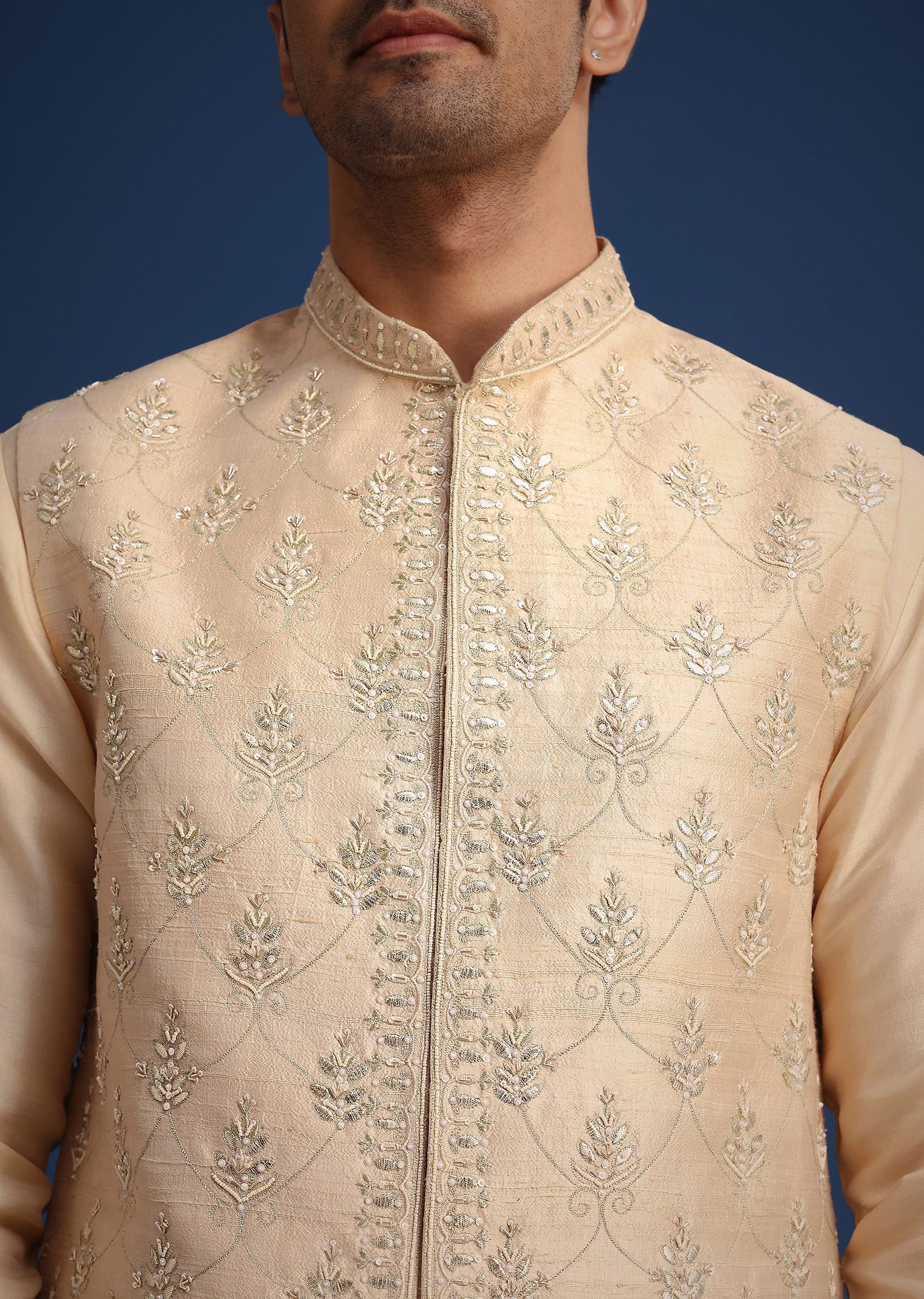 beige_silk_zardozi_work_jacket_and_kurta_set-sg259701_3_395b2b34-325c-45dc-92dc-9bc6b6633577.jpg
