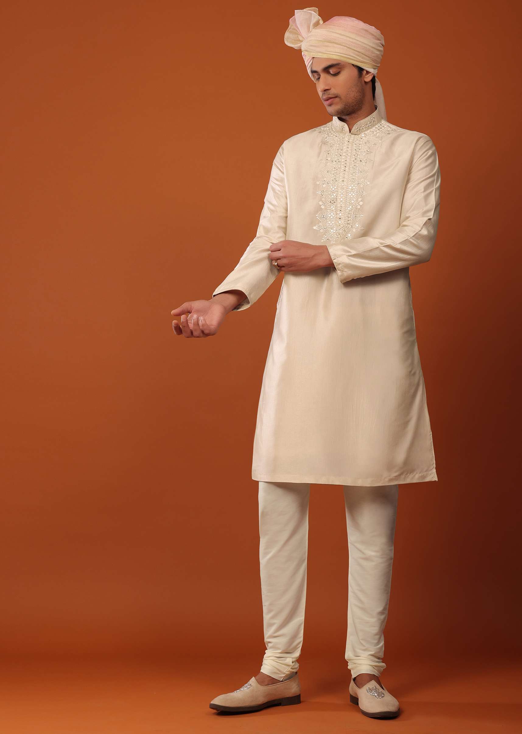 beige_white_sherwani_set_in_rawsilk_with_mirror-sg106870_7_f83e155c-7fab-4825-8918-b4fe7bb395f4.jpg