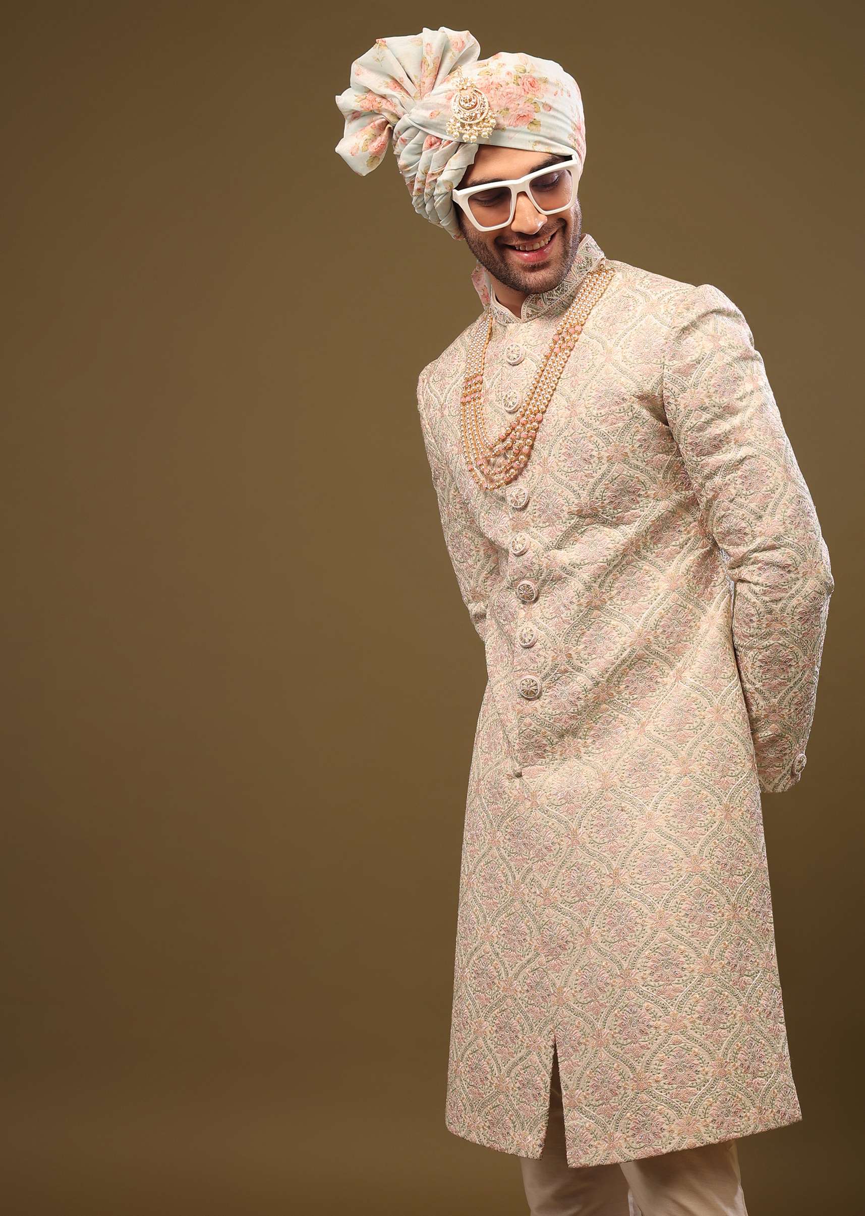birch_white_thread_embroidered_silk_sherwani-sg135641_2_5c2e715b-30b0-44f8-bd3c-aacbf093c954.jpg