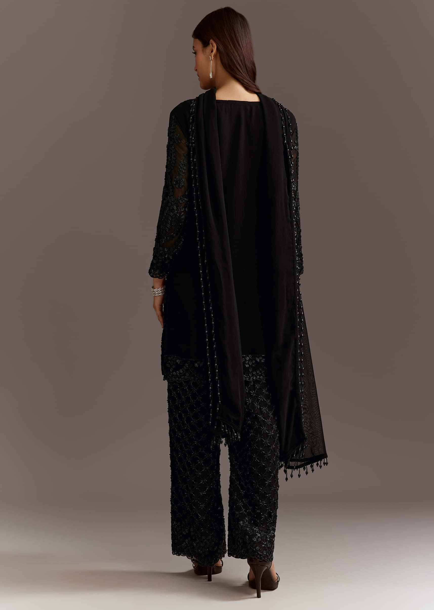 black-beads-work-georgette-kurta-with-fully-beaded-pant-sg314679-5_8fd9a887-d2c1-4aaf-9782-9fdca80fae43.jpg