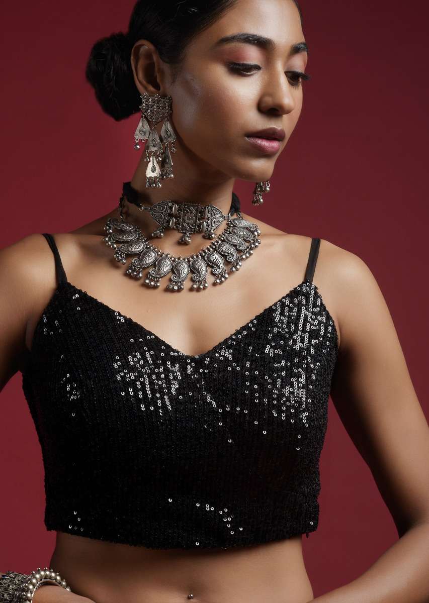 black-blouse-in-sequins-fabric-with-strap-sleeves-and-v-neckline-online_-kalki-fashion-m001bldy40y-sg57016_7__1_73d80522-dbce-4f30-aff7-5ea116215fa1.jpg