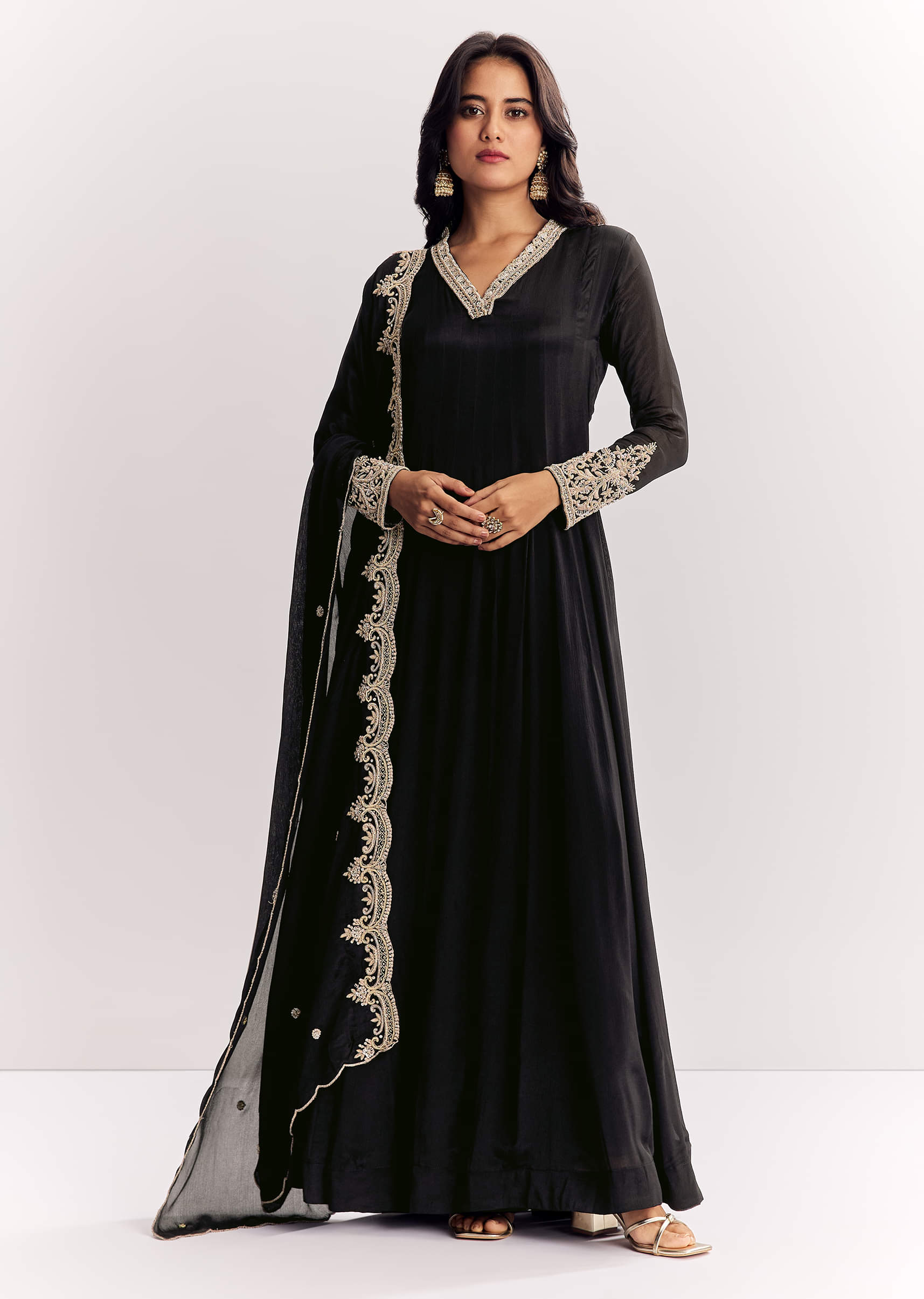 black-chinon-anarkali-suit-with-zardosi-work-and-embroidered-dupatta-sg326422-4_4b12fddc-9906-4e02-8044-8b1f0bb472eb.jpg