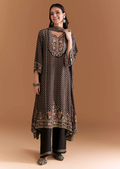 black-crepe-kurta-set-with-indie-print-and-stone-work-1.jpg