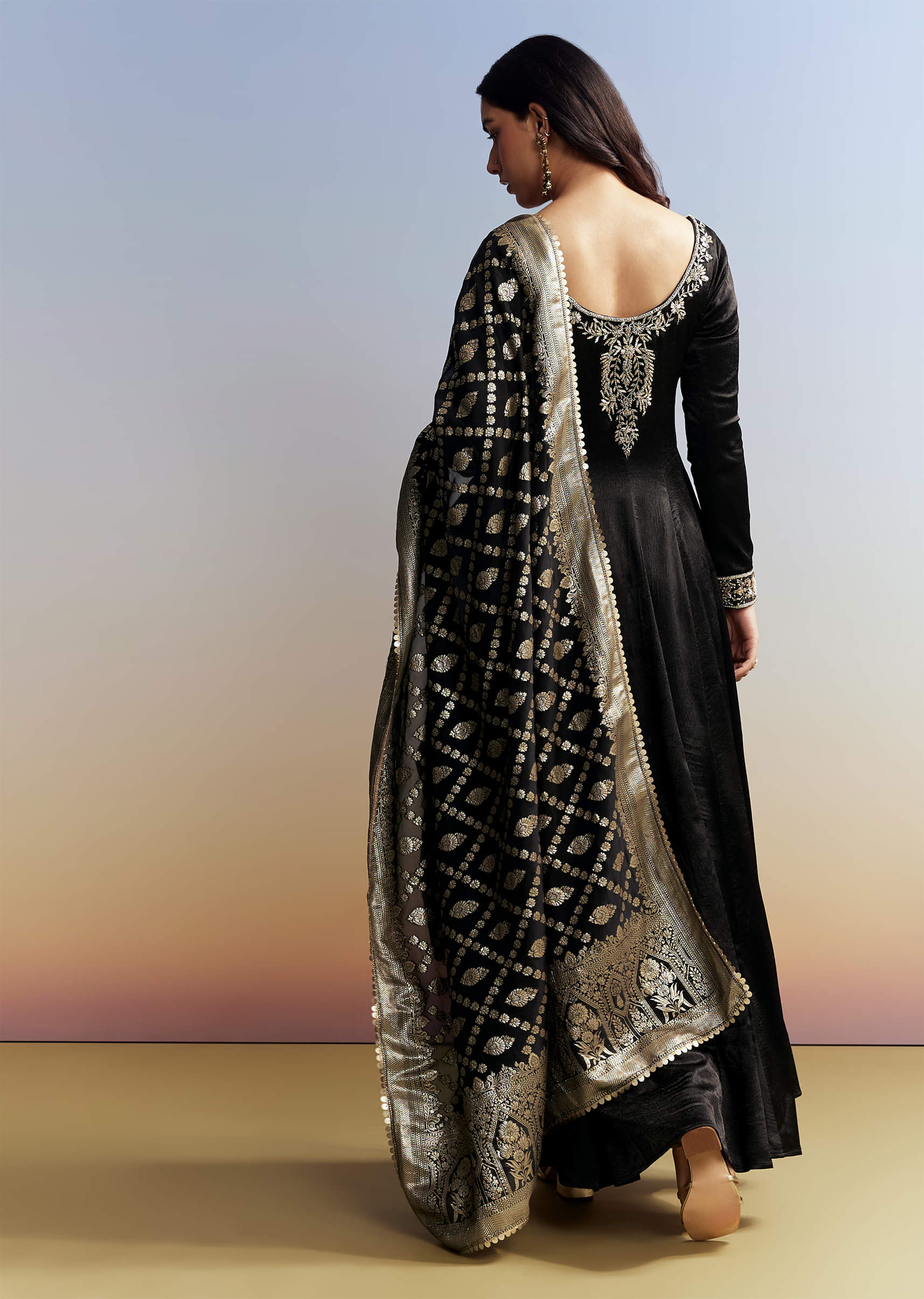 black-embroidered-crush-satin-anarkali-set-sg339468-5.jpg