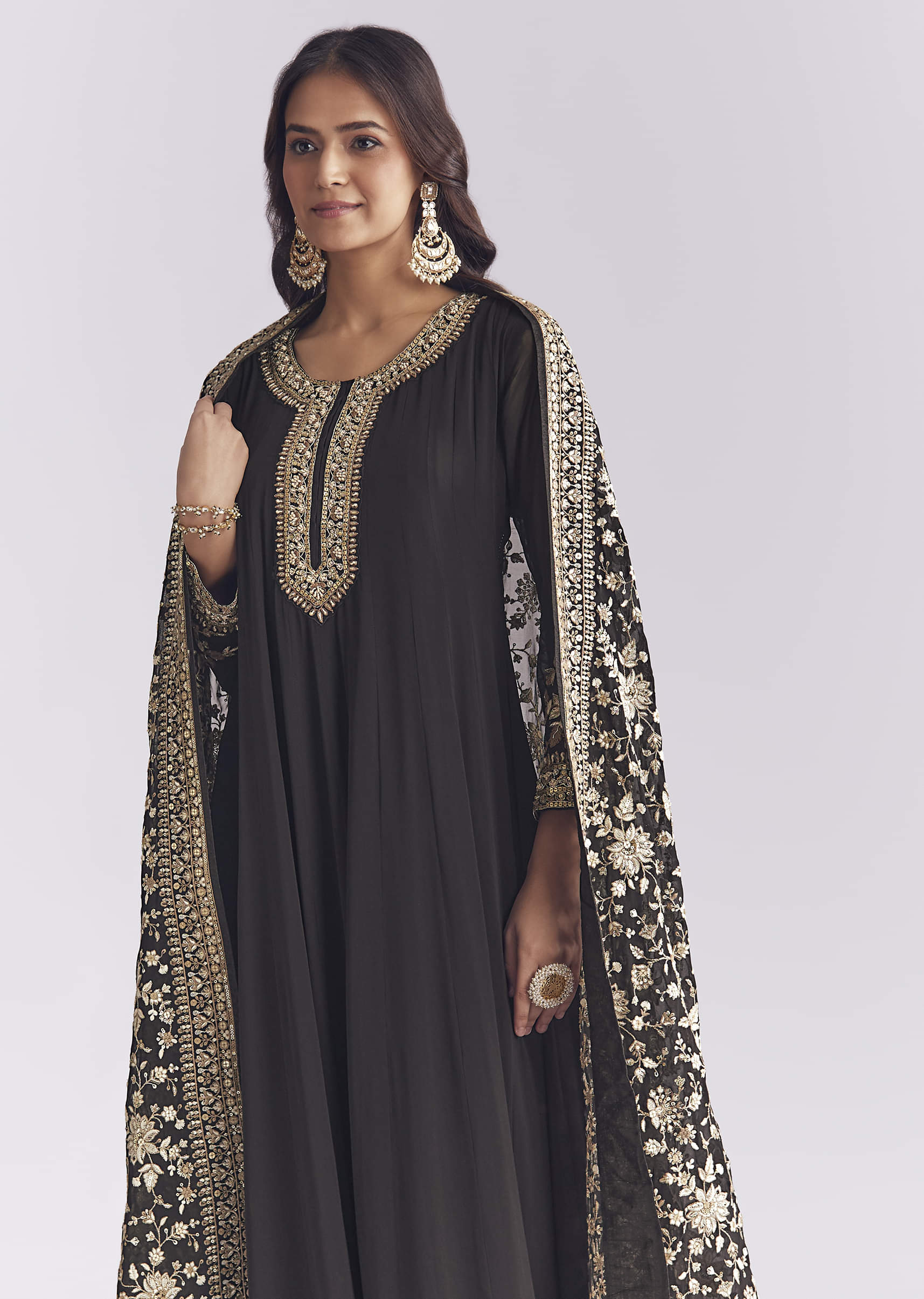 black-georgette-anarkali-suit-with-thread-and-sequins-work-sg340160-4.jpg