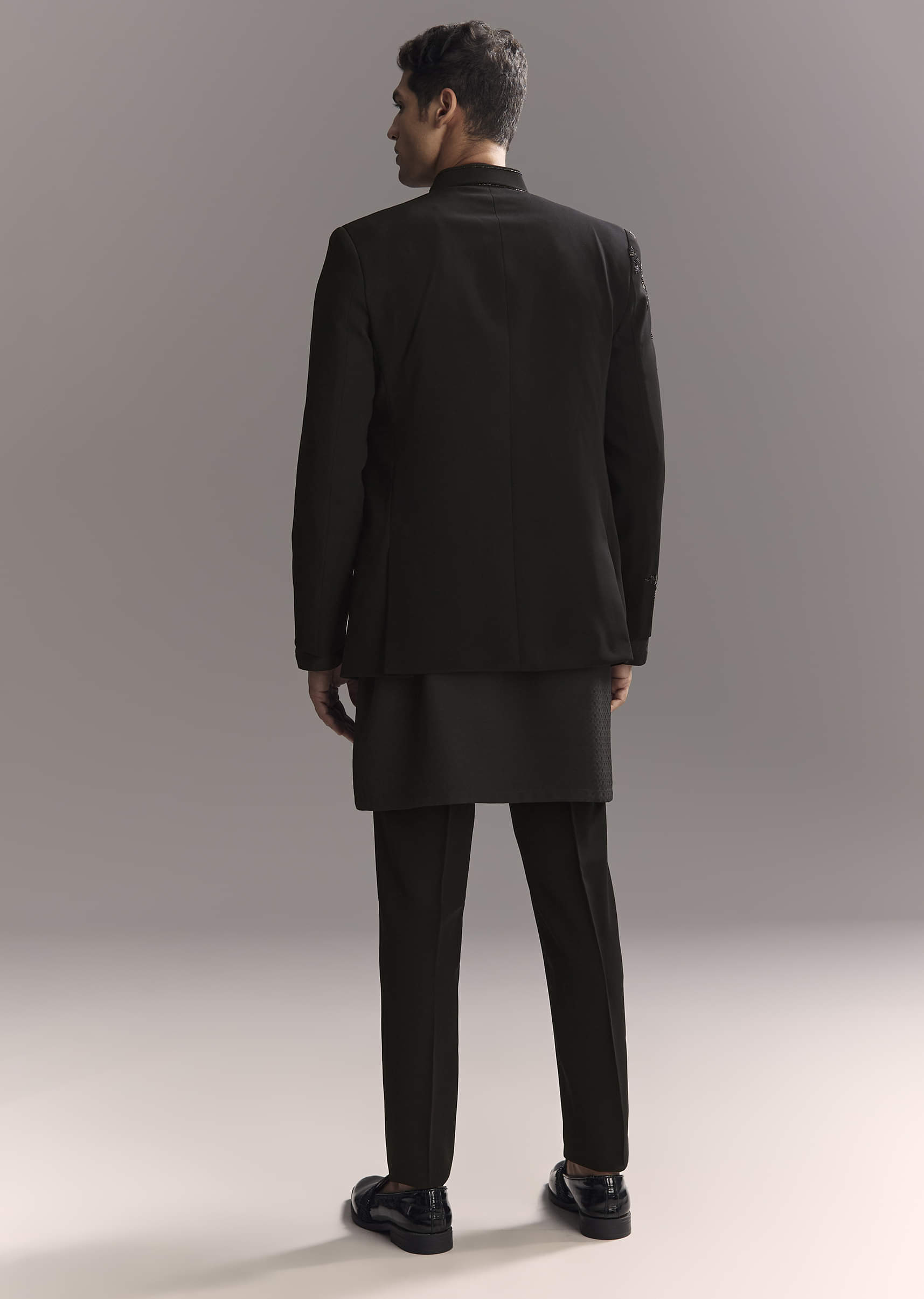 black-jodhpuri-suit-for-men-with-hand-embroidery-sg333628-5_1.jpg