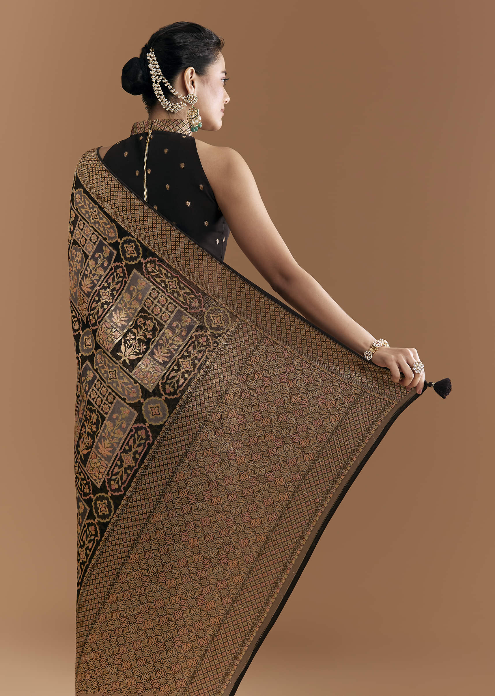 black-khadhi-georgette-saree-with-floral-and-geometric-zari-work-sg355130-6.jpg