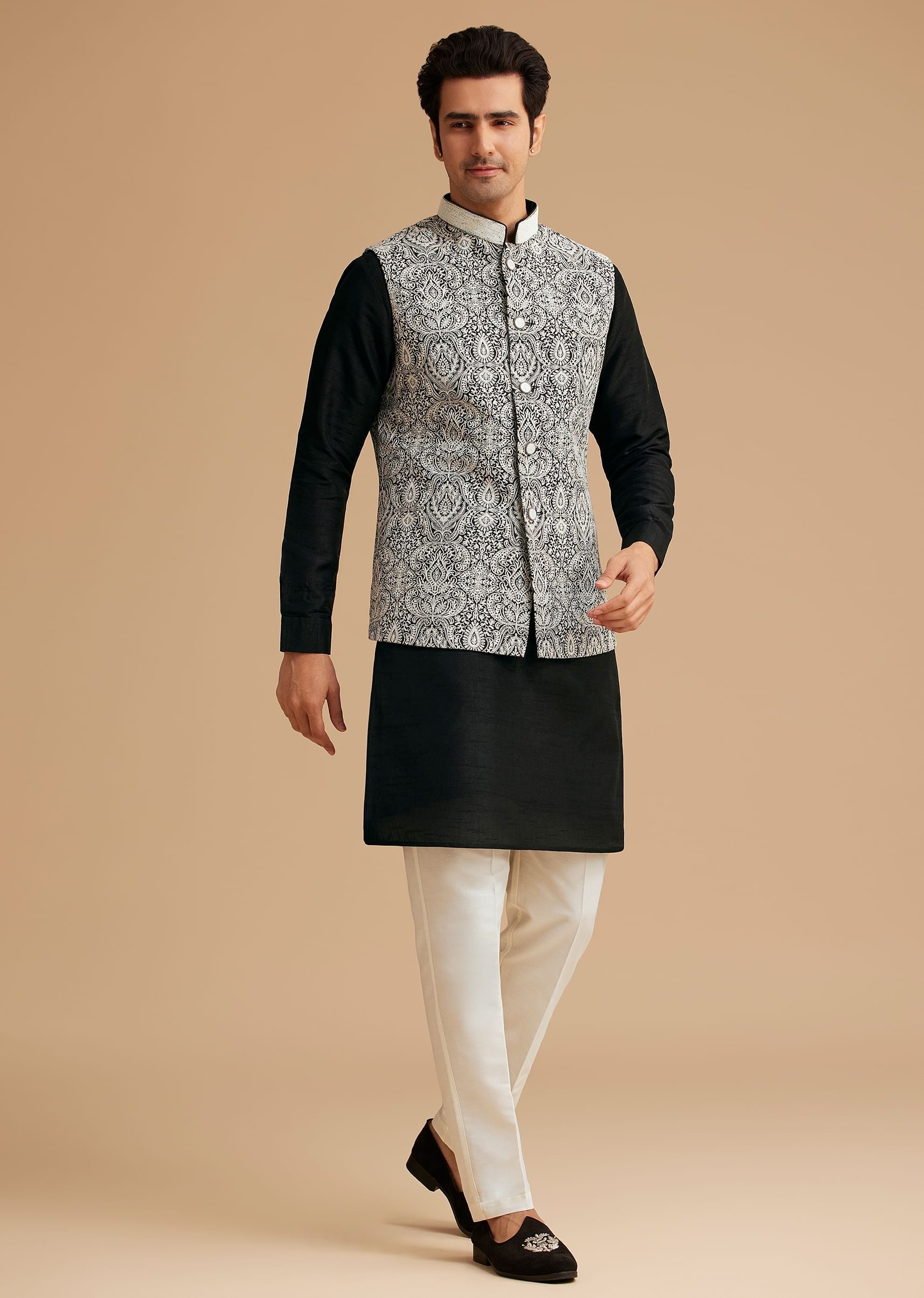 black-kurta-jacket-set-with-resham-work-and-hand-embroidered-collar-sg300247-1_89d1fa09-54ca-4e20-a3b6-5b1e23ea8d05.jpg