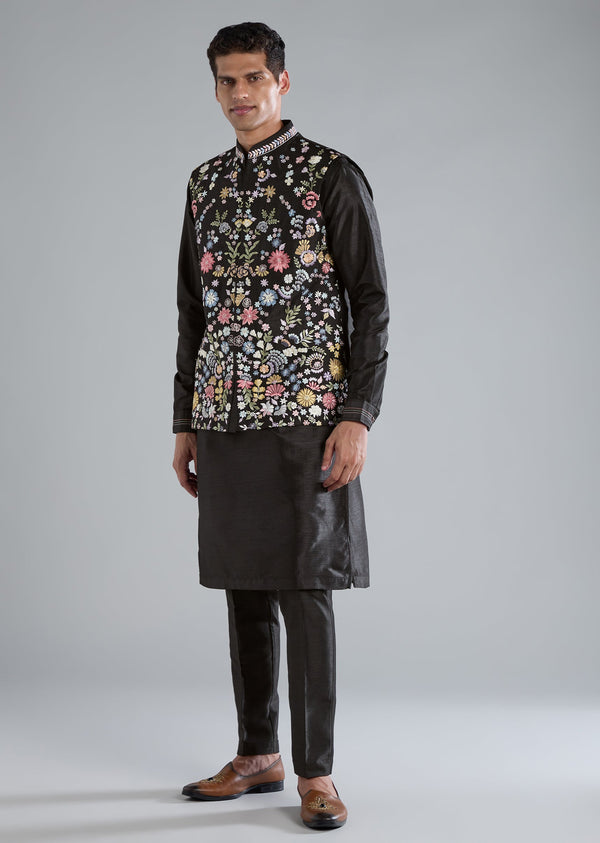 Black Kurta Jacket Set With Thread Resham Work