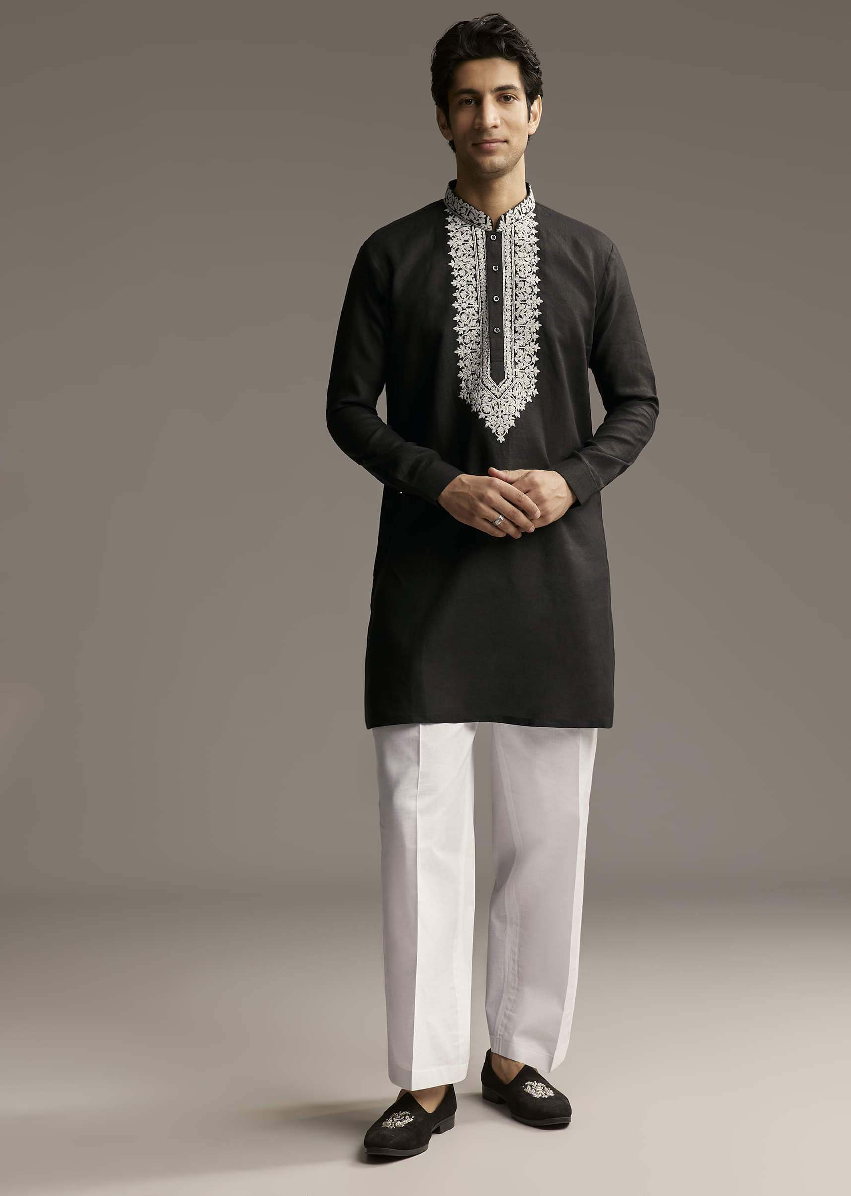 black-linen-kurta-set-for-men-with-thread-and-resham-work-sg321684-1.jpg