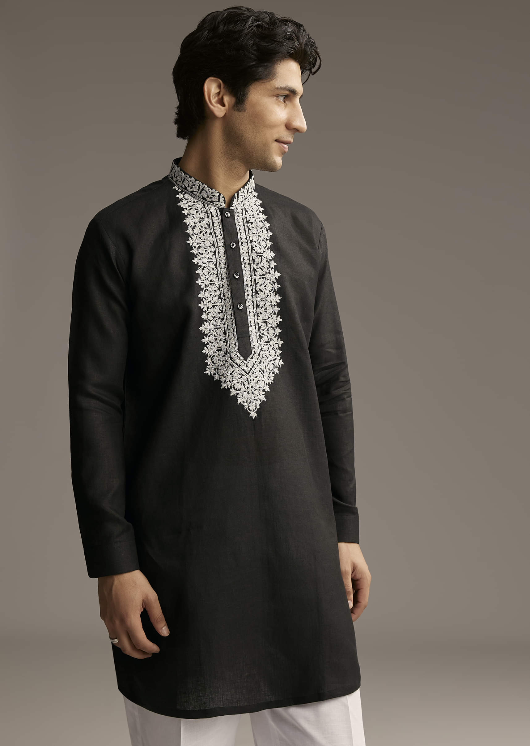 black-linen-kurta-set-for-men-with-thread-and-resham-work-sg321684-4.jpg