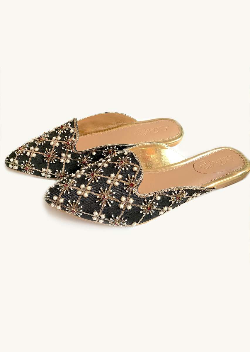black-mules-with-maroon-swarovski-and-zari-detailing-by-sole-house-sg43235_1_e6f412db-c63b-46dc-beeb-21303426232b.jpg