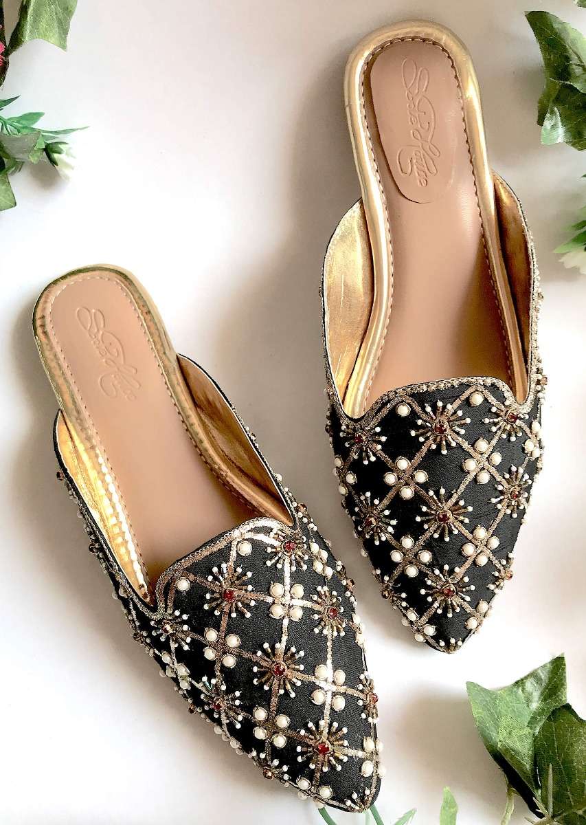 black-mules-with-maroon-swarovski-and-zari-detailing-by-sole-house-sg43235_2_6c731e45-89b1-4e6d-a151-35df4843fb59.jpg