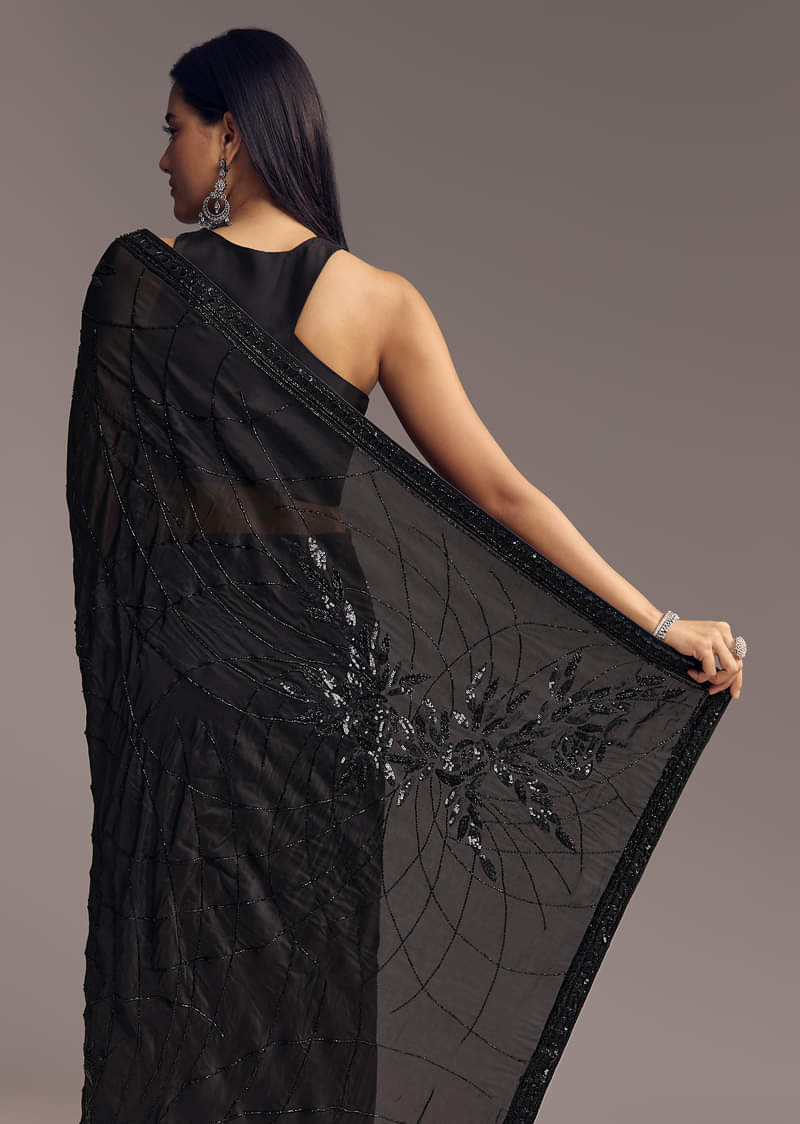 black-organza-saree-with-beaded-geometric-embroidery-sg317722-6_0e031101-d168-4e93-990d-0b8649e5ea1a.jpg