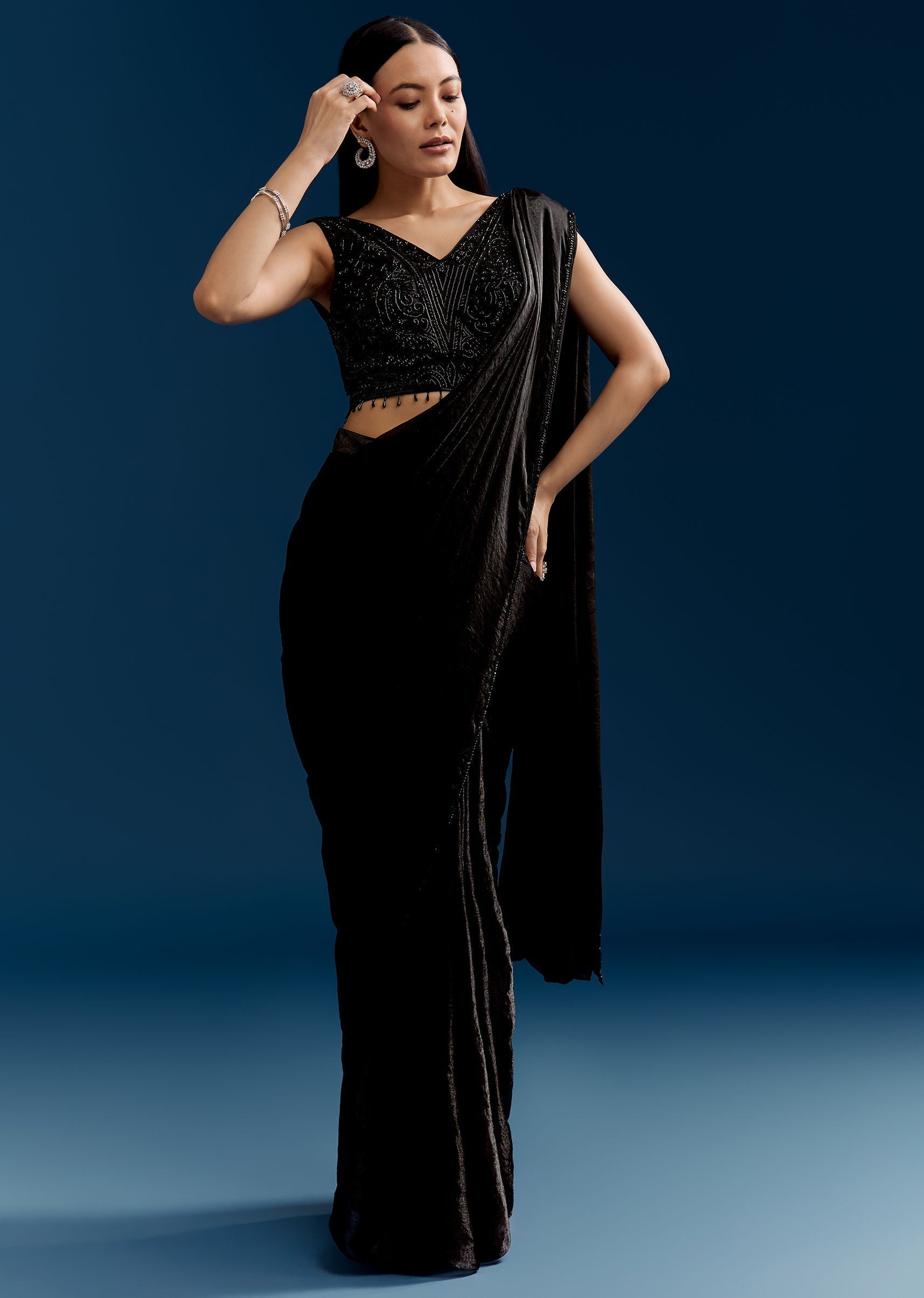 black-organza-saree-with-embroidered-cut-dana-blouse-sg330847-1_e7d6b11e-df66-4014-a37b-066f204b5be4.jpg