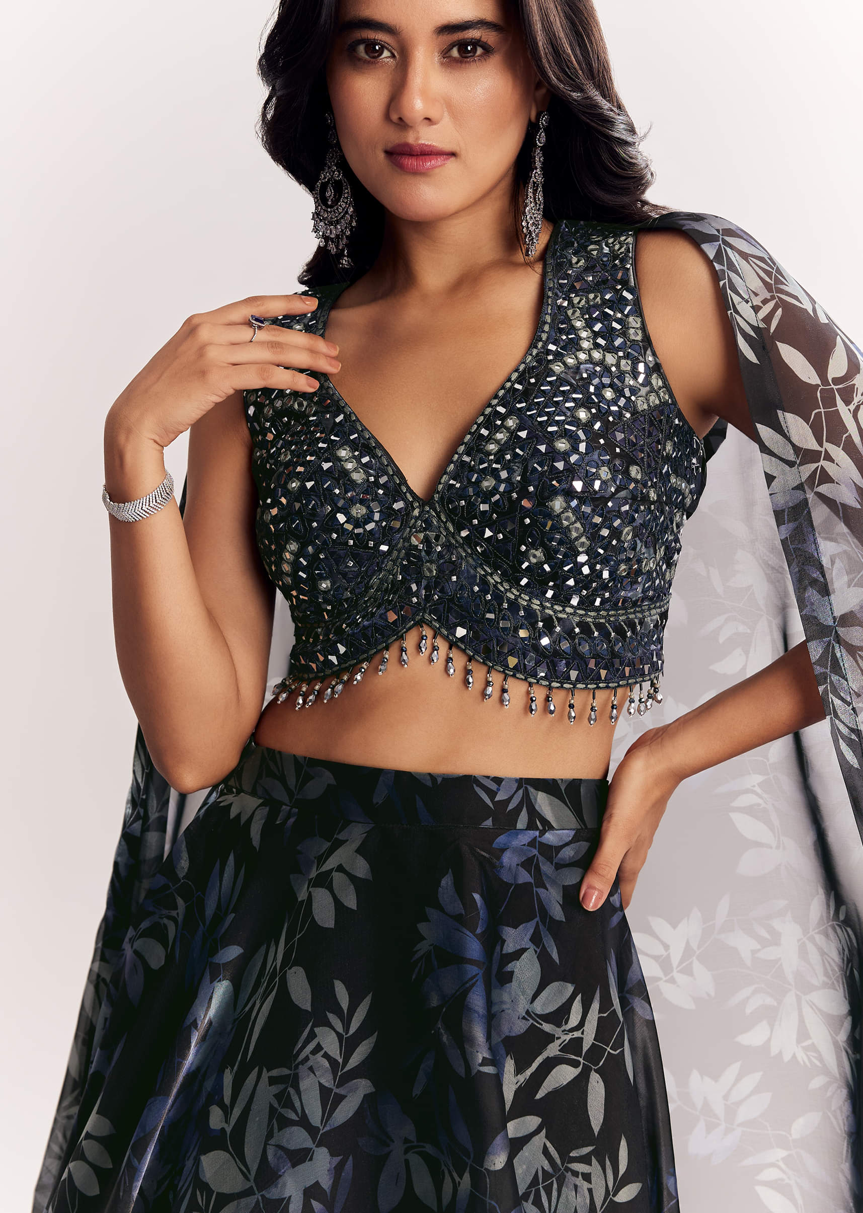 black-printed-mirror-work-lehenga-choli-set-in-organza-tissue-sg327259-3_54a85818-6eb8-453e-ac76-8527e45c1ed1.jpg
