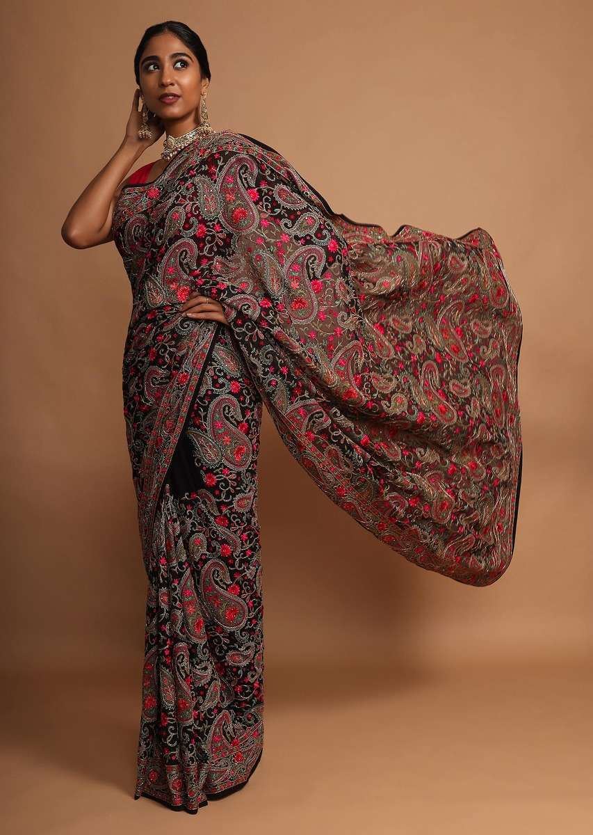 black-saree-in-georgette-with-kashmiri-embroidery-in-paisley-and-floral-jaal-online-kalki-fashion-k07822799ay-sg37809_6_85e7c212-2112-479d-8a17-7398725e453d.jpg