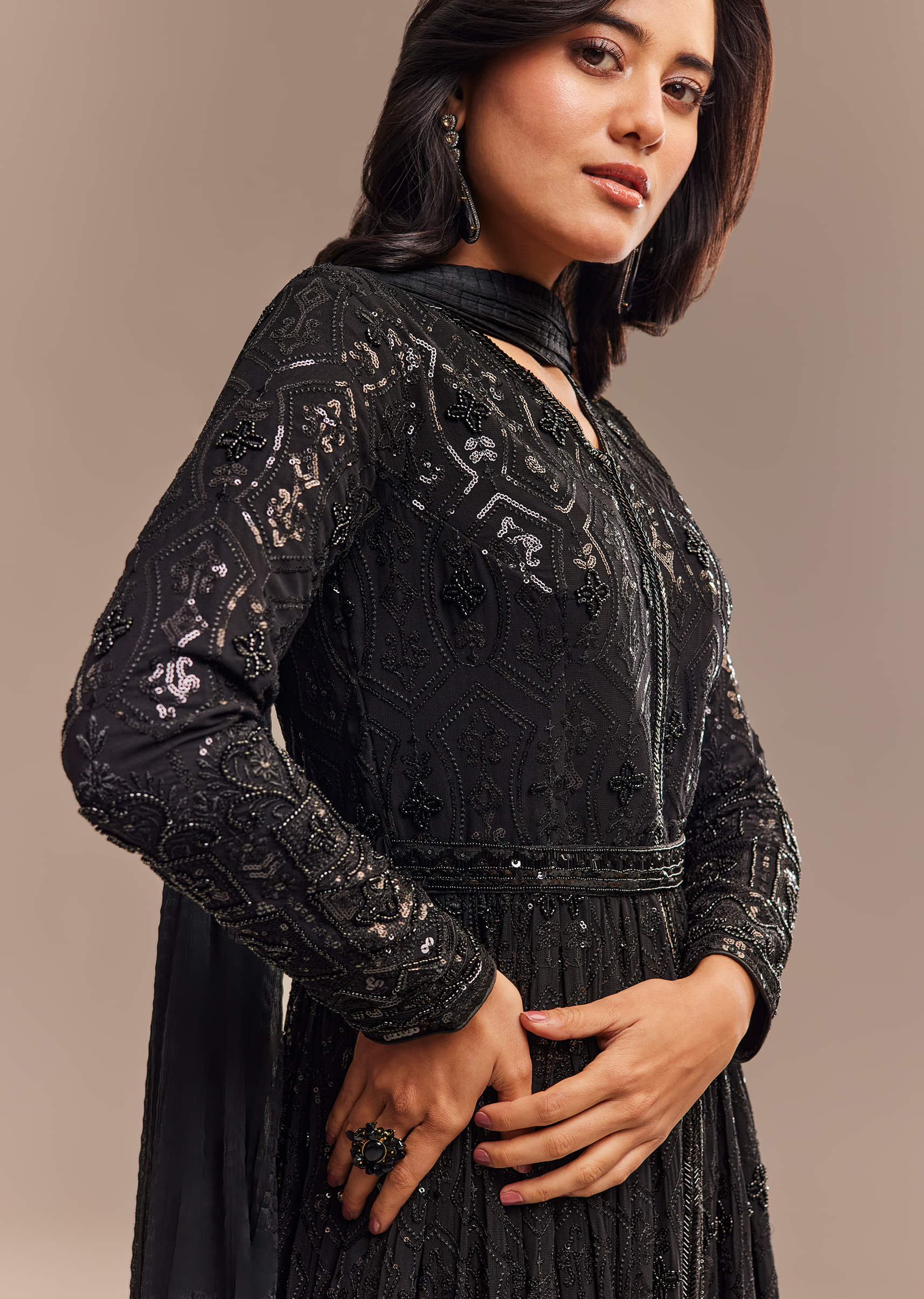black-sequined-high-slit-anarkali-set-sg305424-2_bd62bf44-0584-49c4-822a-264240a4378a.jpg
