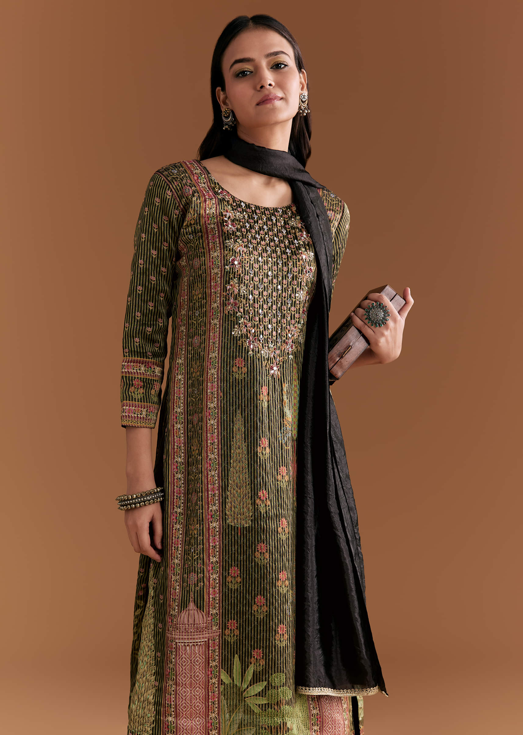 black-silk-kurta-set-with-floral-print-and-hand-embroidery-4.jpg