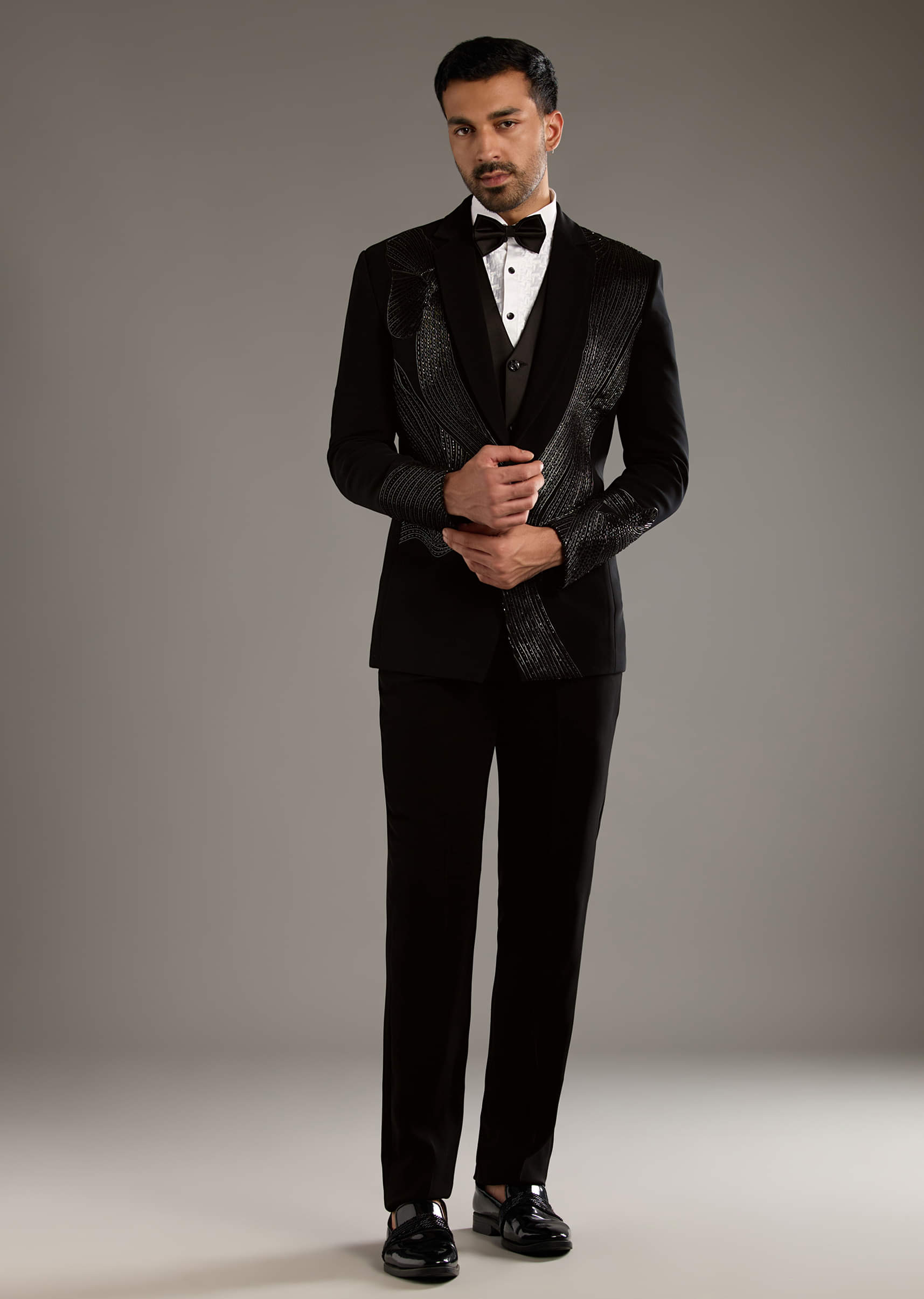 black-tuxedo-for-men-with-leather-and-dori-work-sg359554-3.jpg