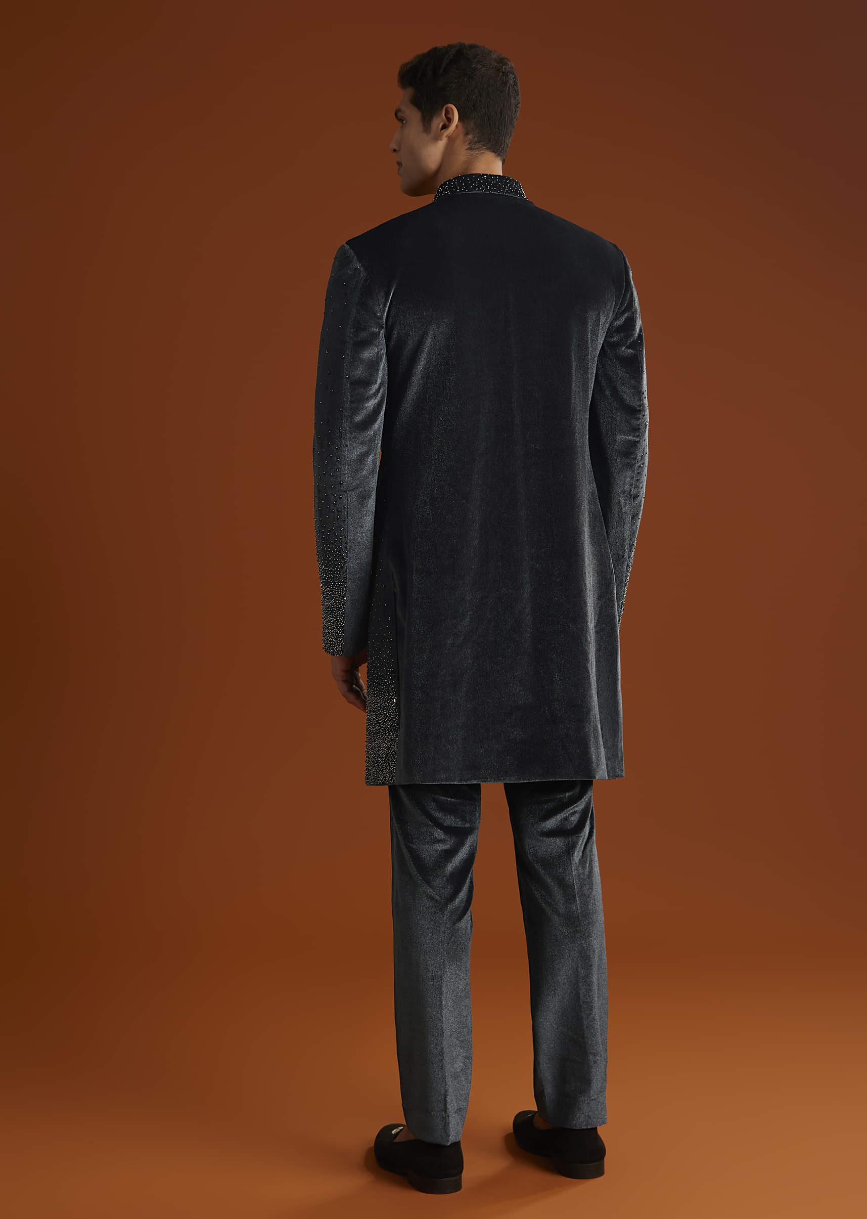 black-velvet-indo-western-set-for-men-with-stone-work-sg343988-5.jpg