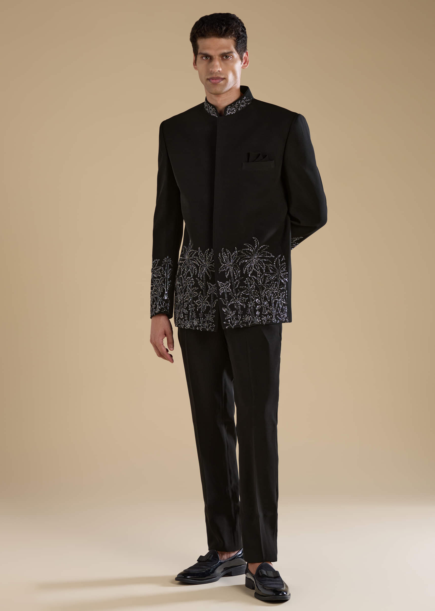 black-velvet-jodhpuris-with-cutdana-work-sg366177-3.jpg