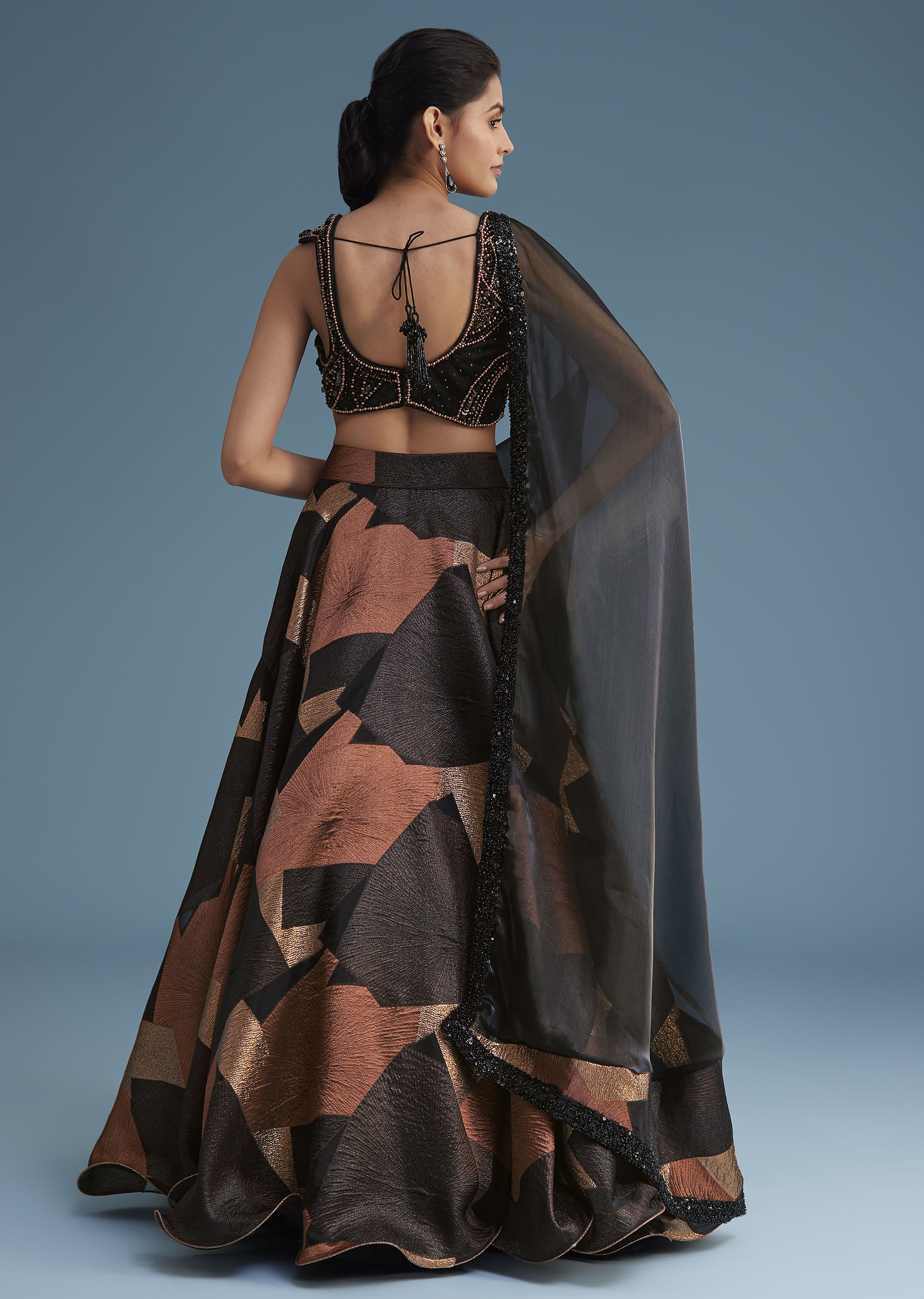 black_and_copper_lurex_glitter_lehenga_set_with_fancy-sg296828_5_e442954c-d3eb-4479-a70b-d57583f14df4.jpg