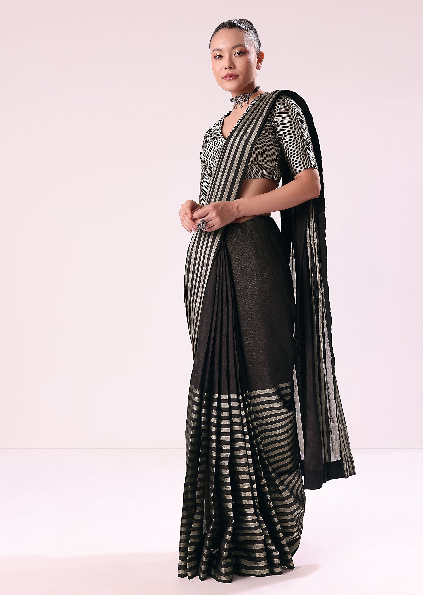 black_and_silver_half_striped_chanderi_saree_and_stitched-sg227707_20_7568ad66-4c33-4c02-8d12-21a1694ed03b.jpg