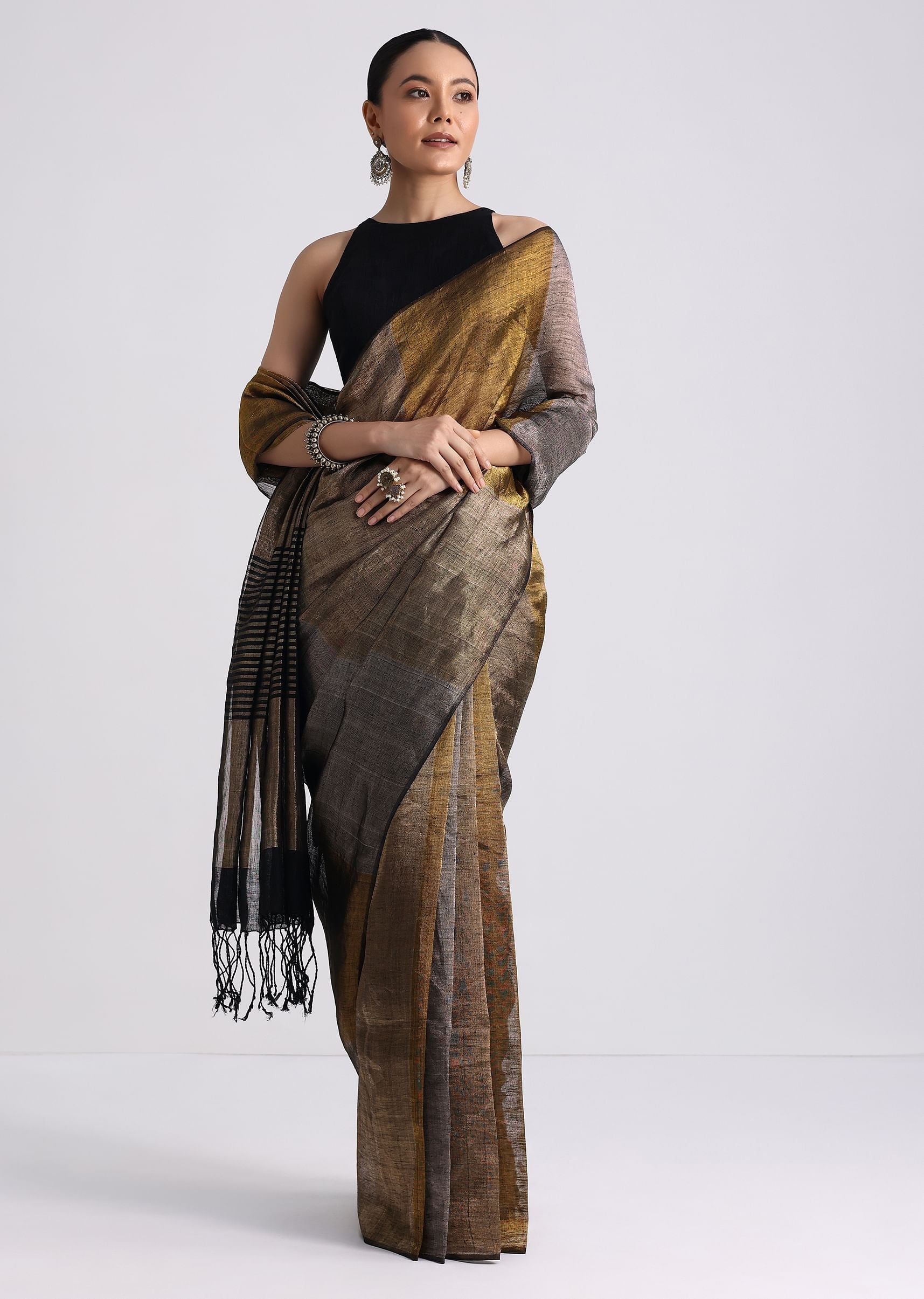 black_coloblock_linen_tissue_woven_saree-sg262484_2_27840889-64b7-4098-9edd-258284874d1b.jpg