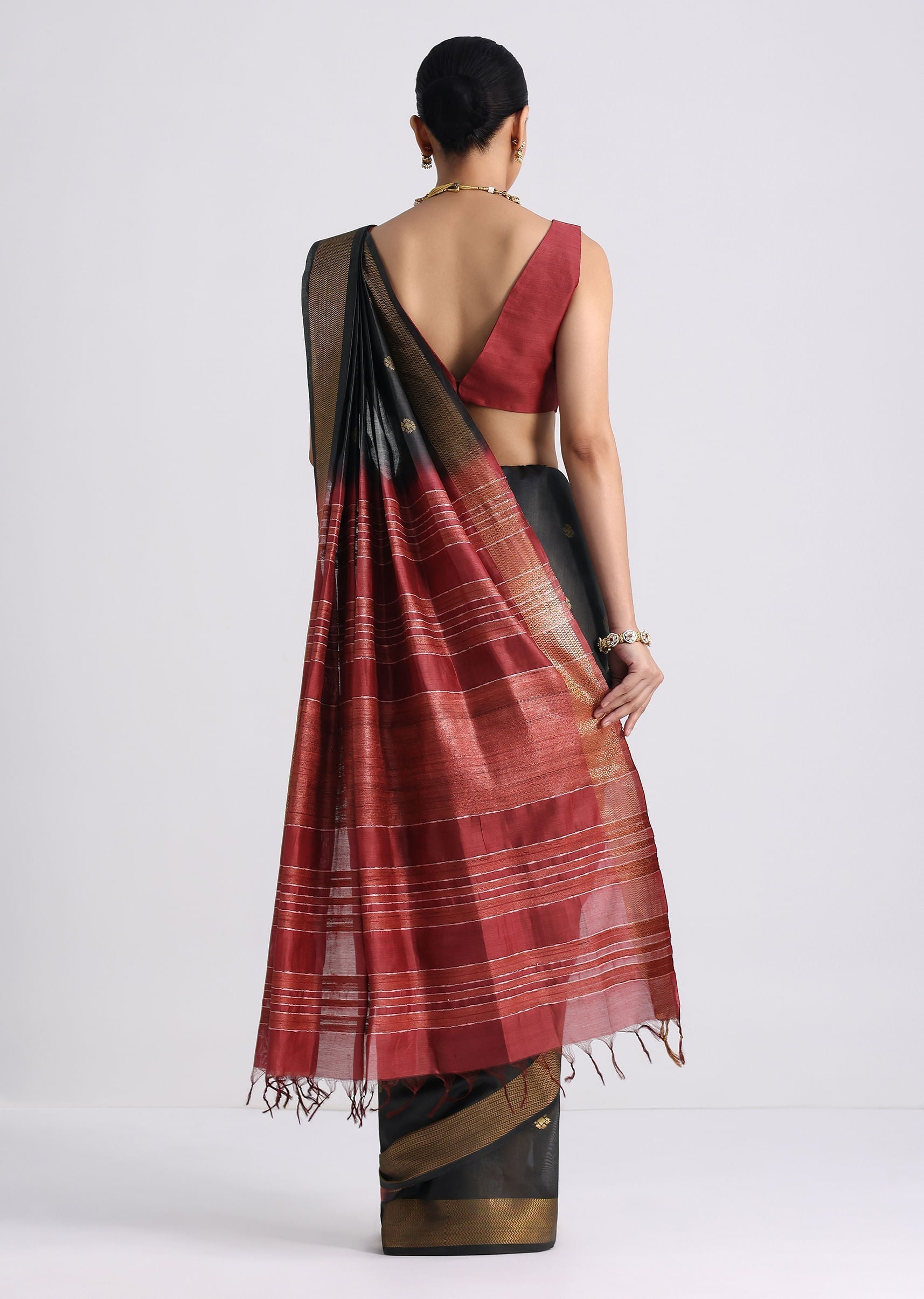 black_colorblock_spun_silk_saree_with_woven-sg262460_2_d585e9d4-101f-4d76-9f27-a5de42df067c.jpg