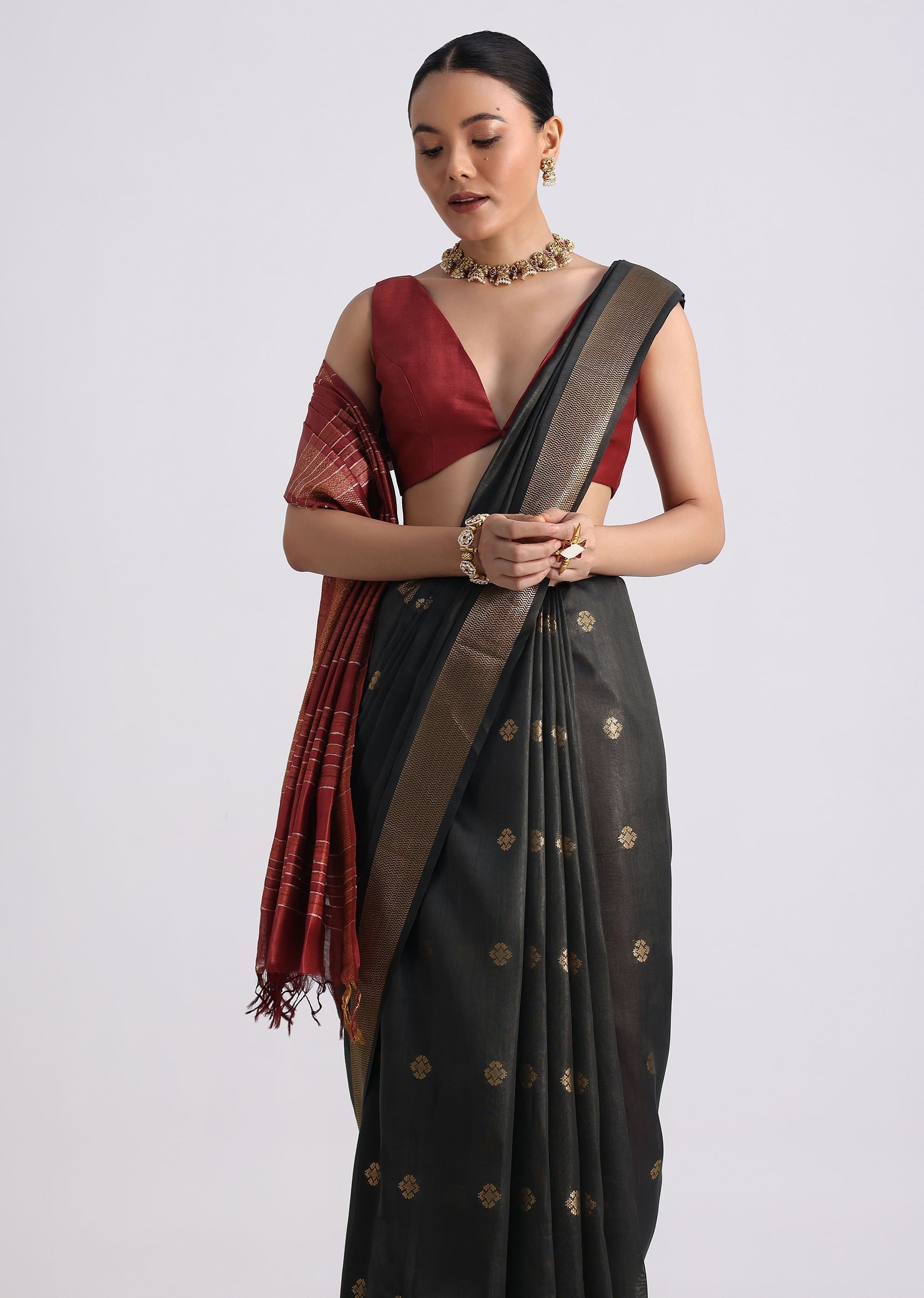black_colorblock_spun_silk_saree_with_woven-sg262460_4_7a32392f-caad-40ea-a8ed-dfe91091bea3.jpg