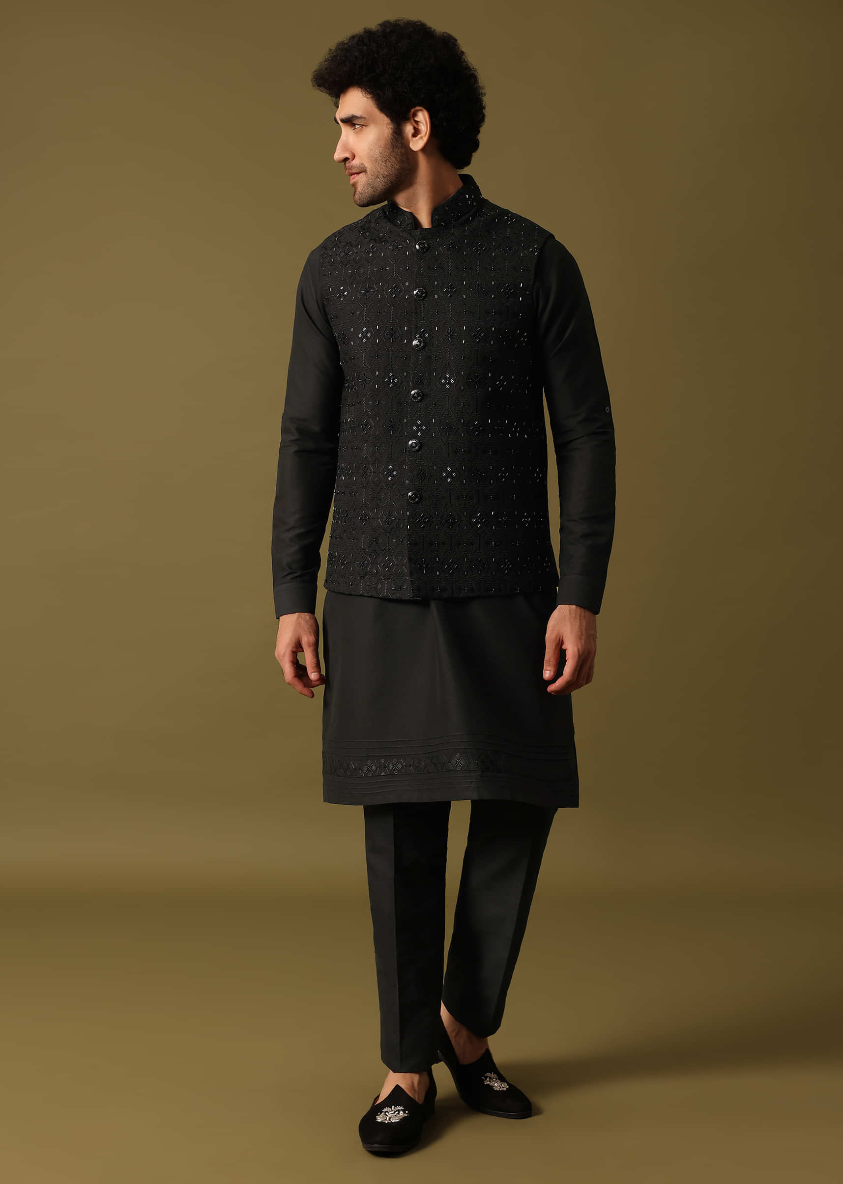 black_embroidered_kurta_jacket_set-sg228718_6_693a0503-d9ec-440f-ac87-830c85053323.jpg