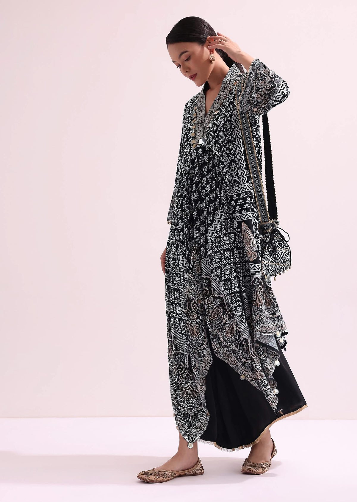 black_embroidered_kurta_palazzo_set_with_potli-sg216663_3_d3a7b584-df78-4359-9da7-40af0b74b415.jpg