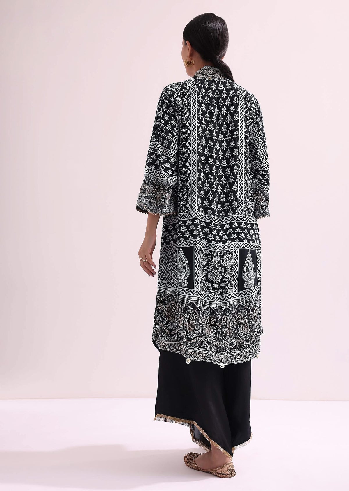 black_embroidered_kurta_palazzo_set_with_potli-sg216663_8_ef959557-fa53-4a23-821a-8b55a060125b.jpg
