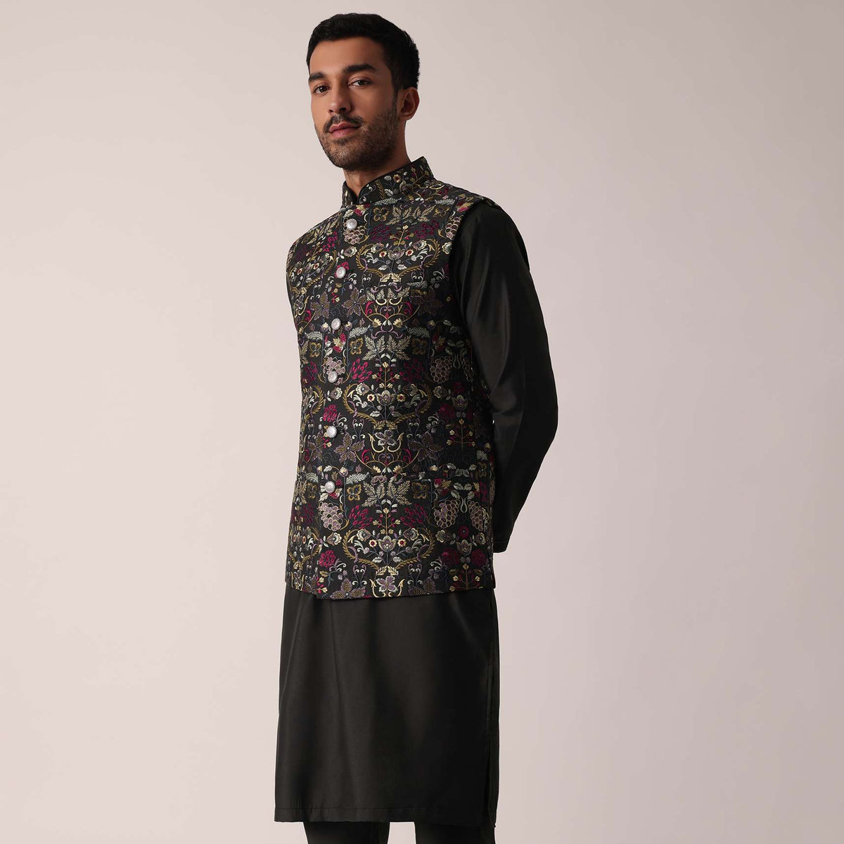 black_festive_jacket_kurta_set_for_men-sg214033_3_1db4b91c-5d77-4b11-90e9-a78af826bcea.jpg