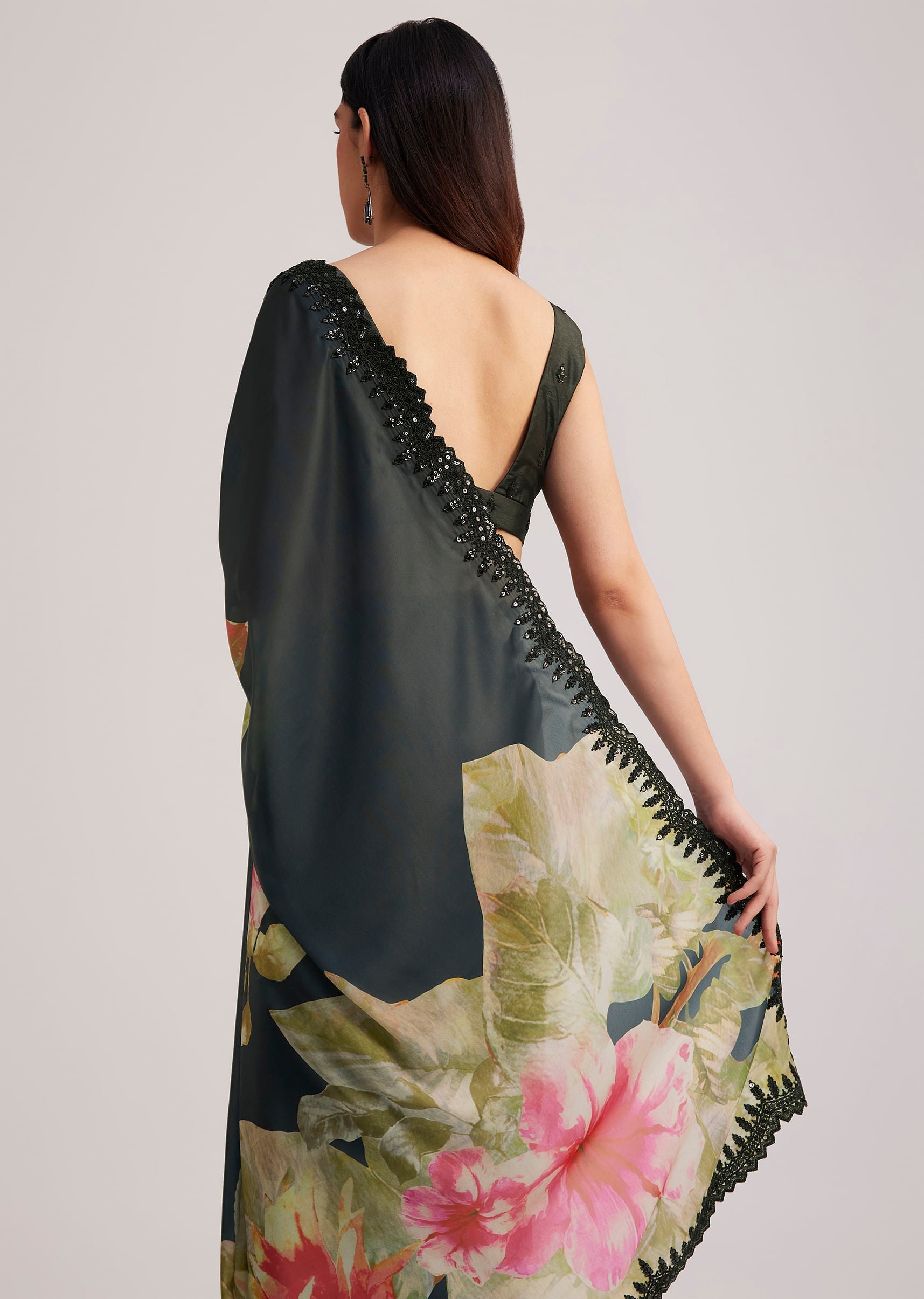 black_floral_printed_satin_saree_with_sequins-sg272119_10_53a4b1fe-fff1-4a8f-afcf-eaffc4b47502.jpg
