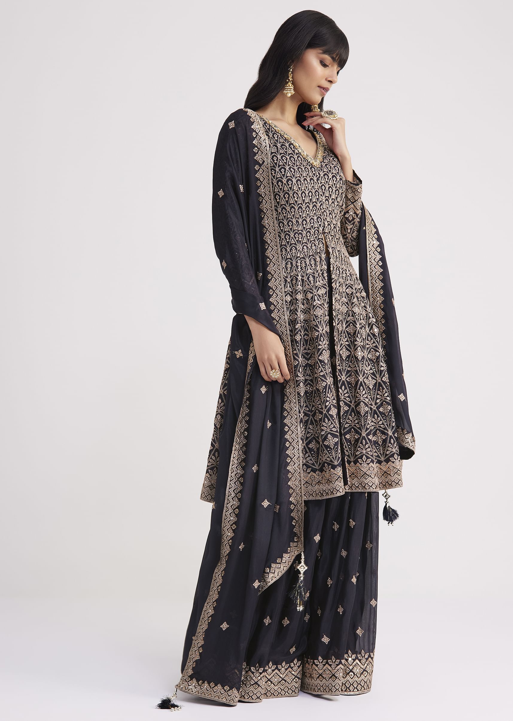 black_georgette_embroidered_palazzo_suit-sg285786_1_ff8e1201-c20d-4d0f-9210-c5b929d88c1f.jpg