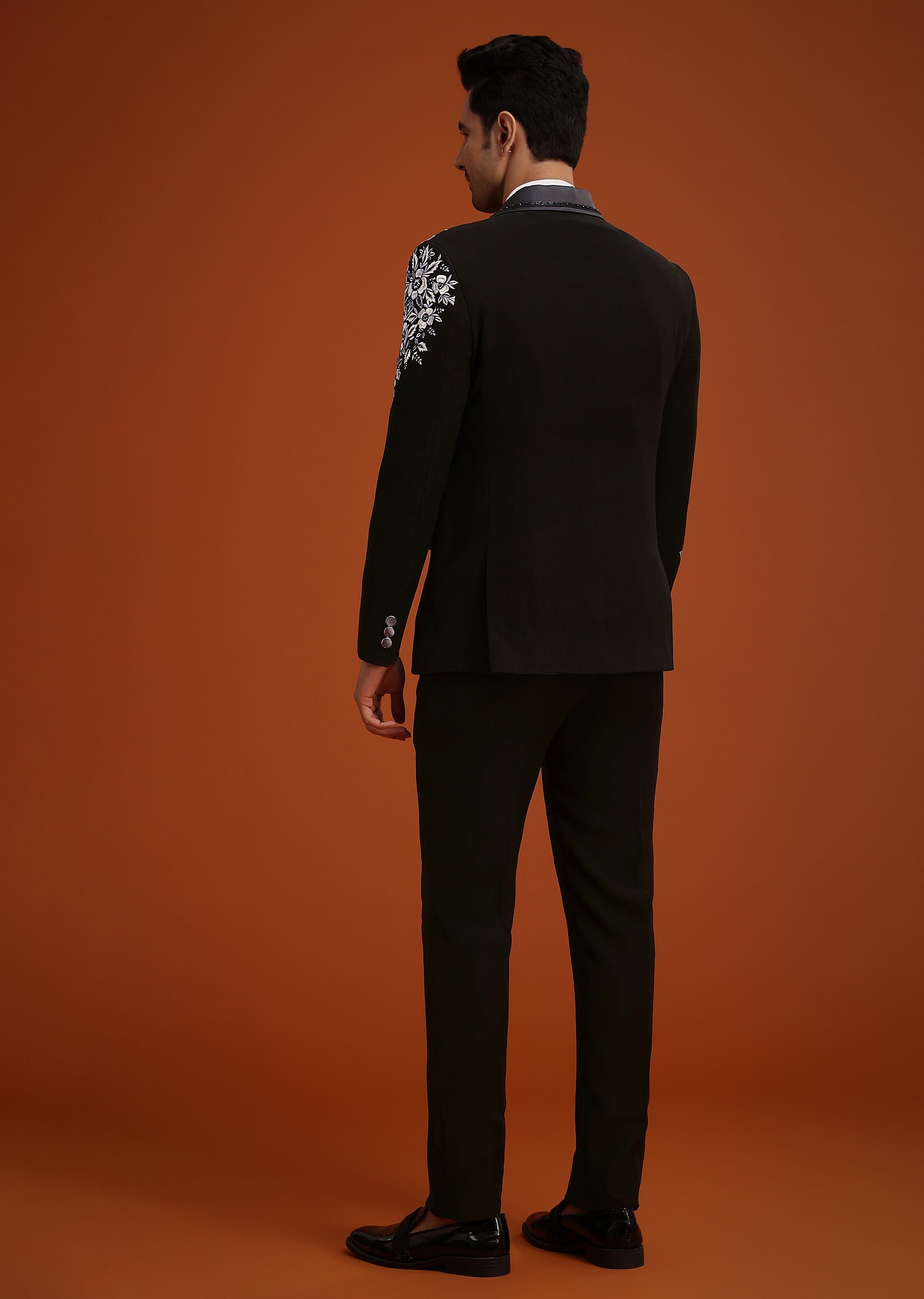 black_hand_embellished_tuxedo_set-sg248172_2_881a5658-3cad-4feb-8a6d-79cbe1b67b9f.jpg