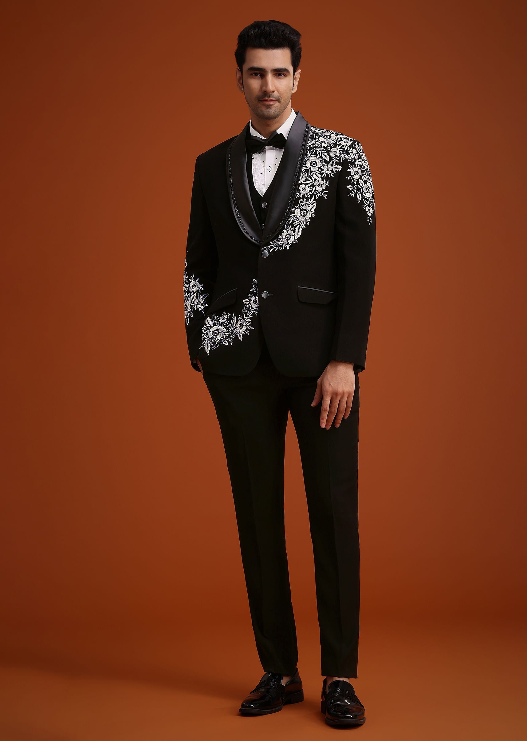 black_hand_embellished_tuxedo_set-sg248172_5_6d351fe5-72a5-45c0-9503-12c3cffd26e7.jpg