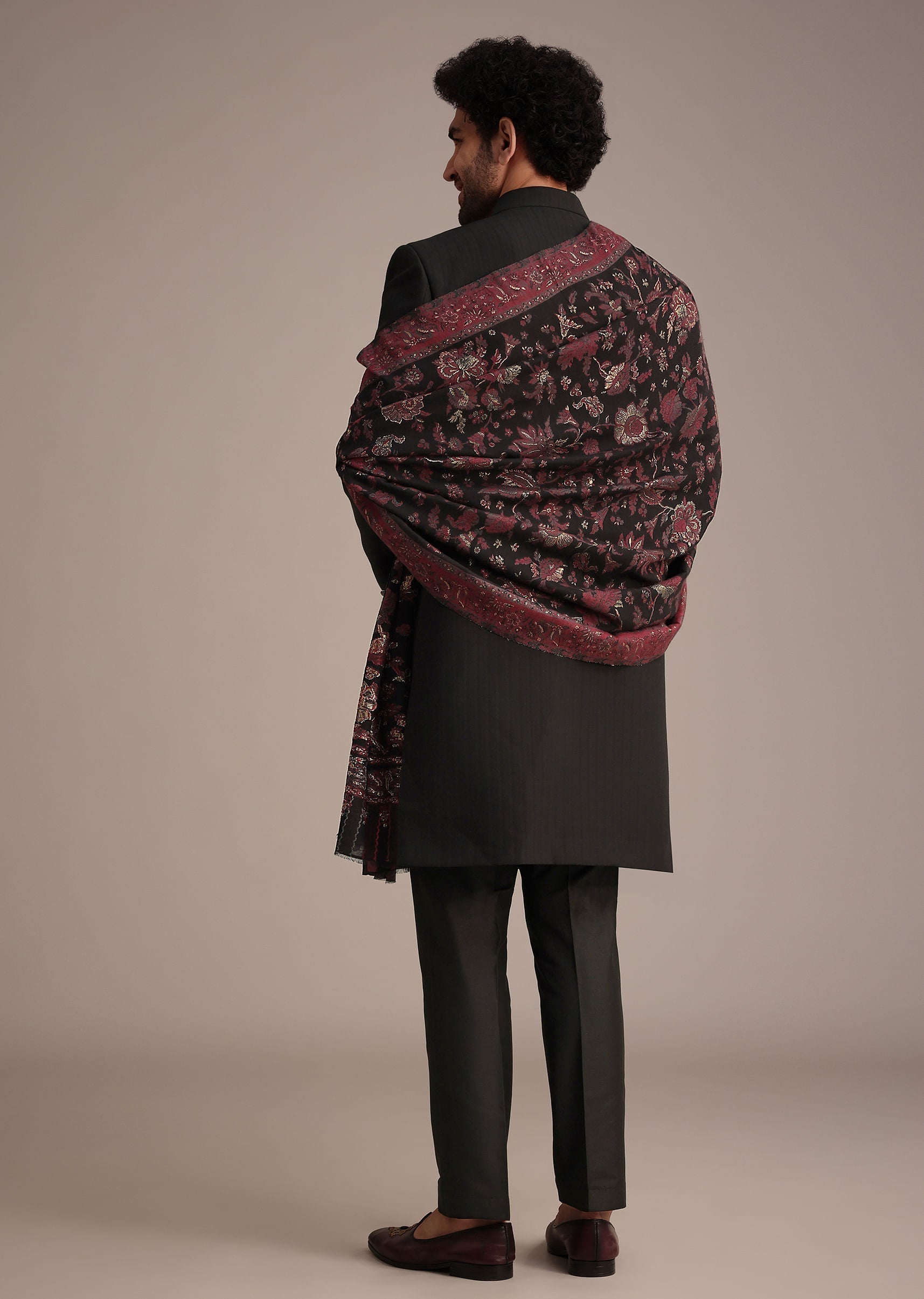black_hand_work_sherwani_suit_with_dupatta-sg252352_2_c32976d4-2915-4fba-9510-d099bf450fea.jpg