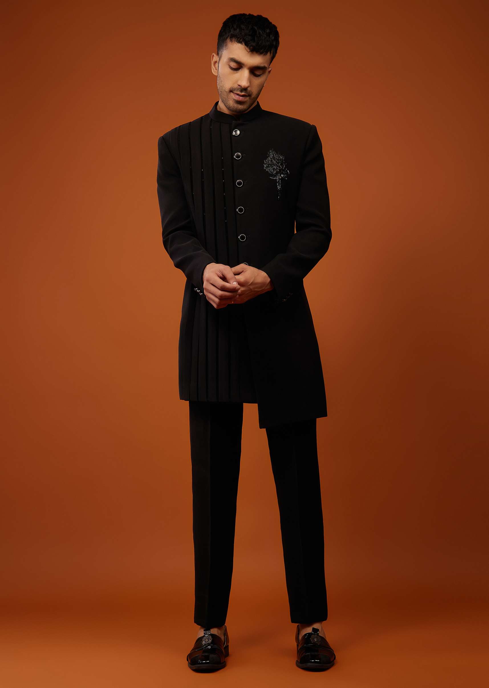 black_indo-western_sherwani_set-sg130863_4_0e6647dd-0b2b-4655-9311-a26ff2126f22.jpg