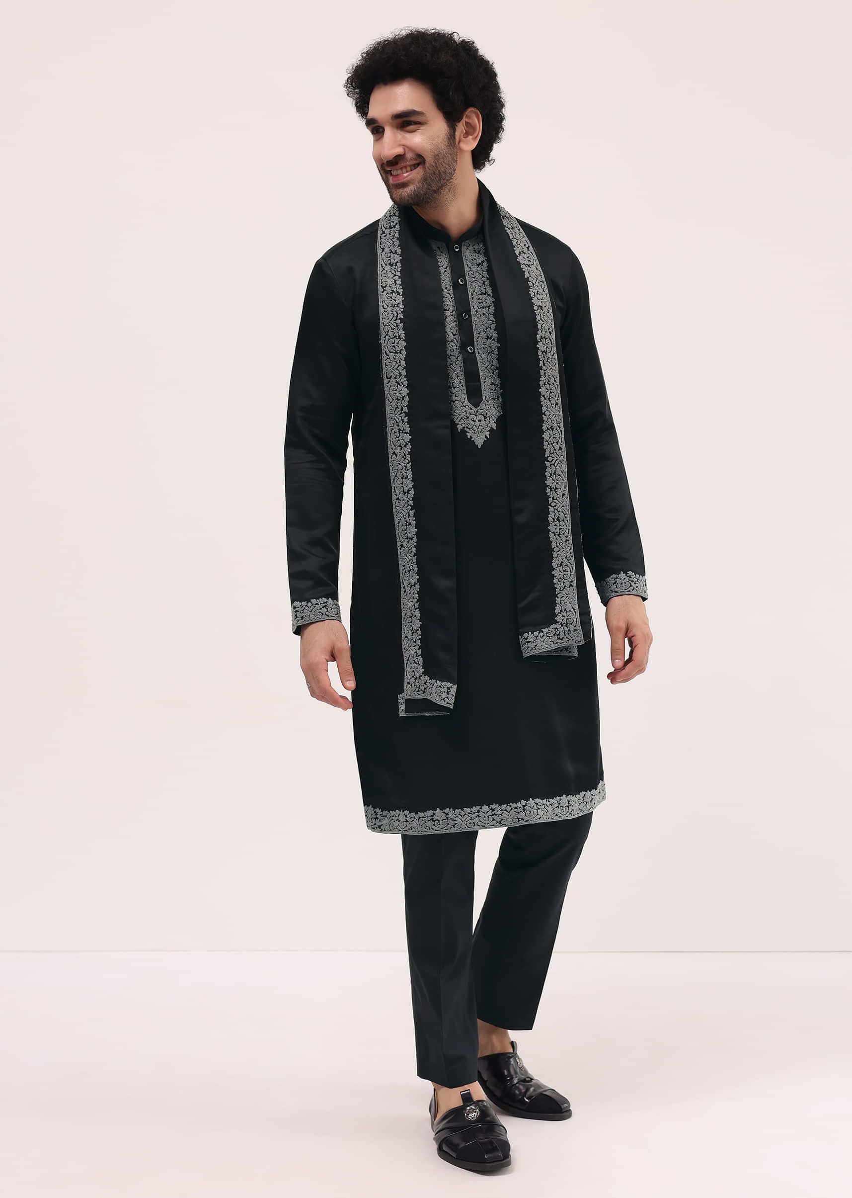 black_kurta_set_in_resham_work_with_dupatta_for_men-sg229118_7_c233b975-cb06-46a6-bbf7-cc8315c9c2c7.jpg